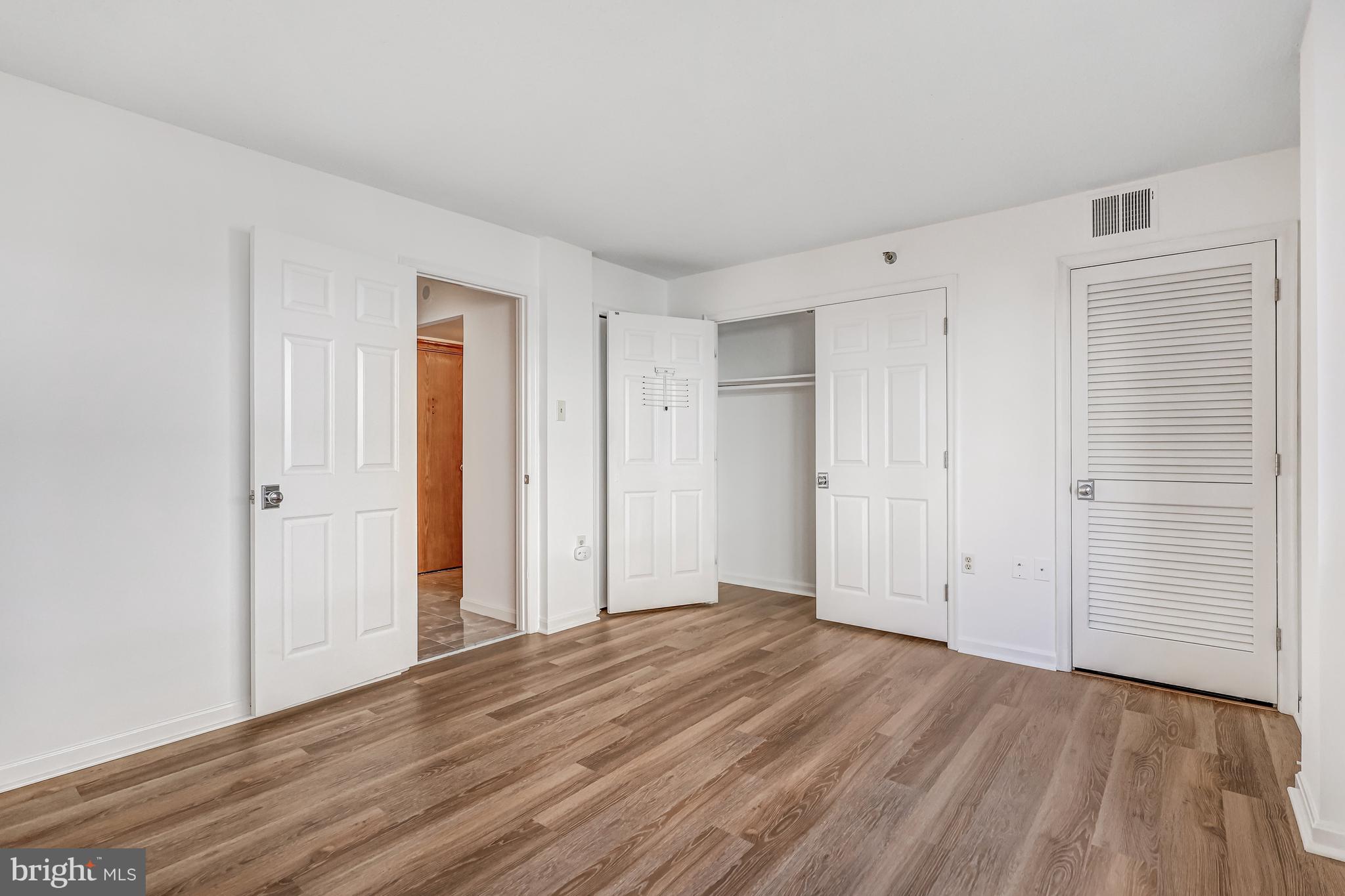 WOODBURY HEIGHTS - Residential