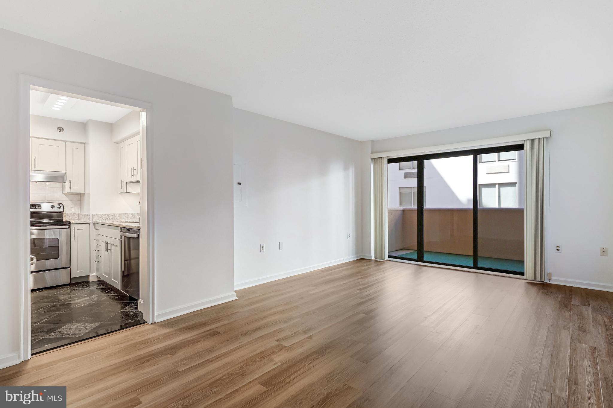1301 N COURTHOUSE ROAD 705