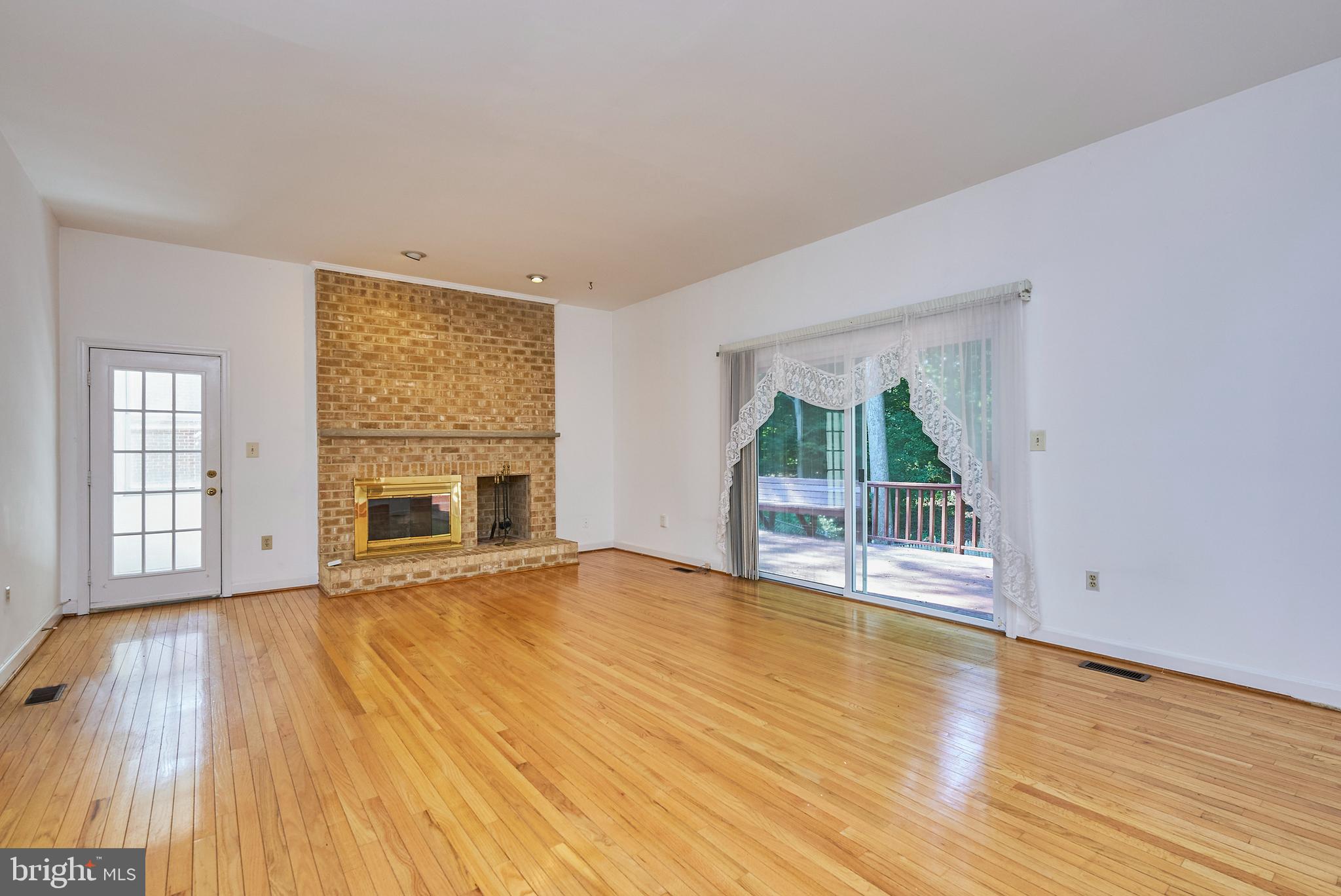 AL MARAH - Residential Lease