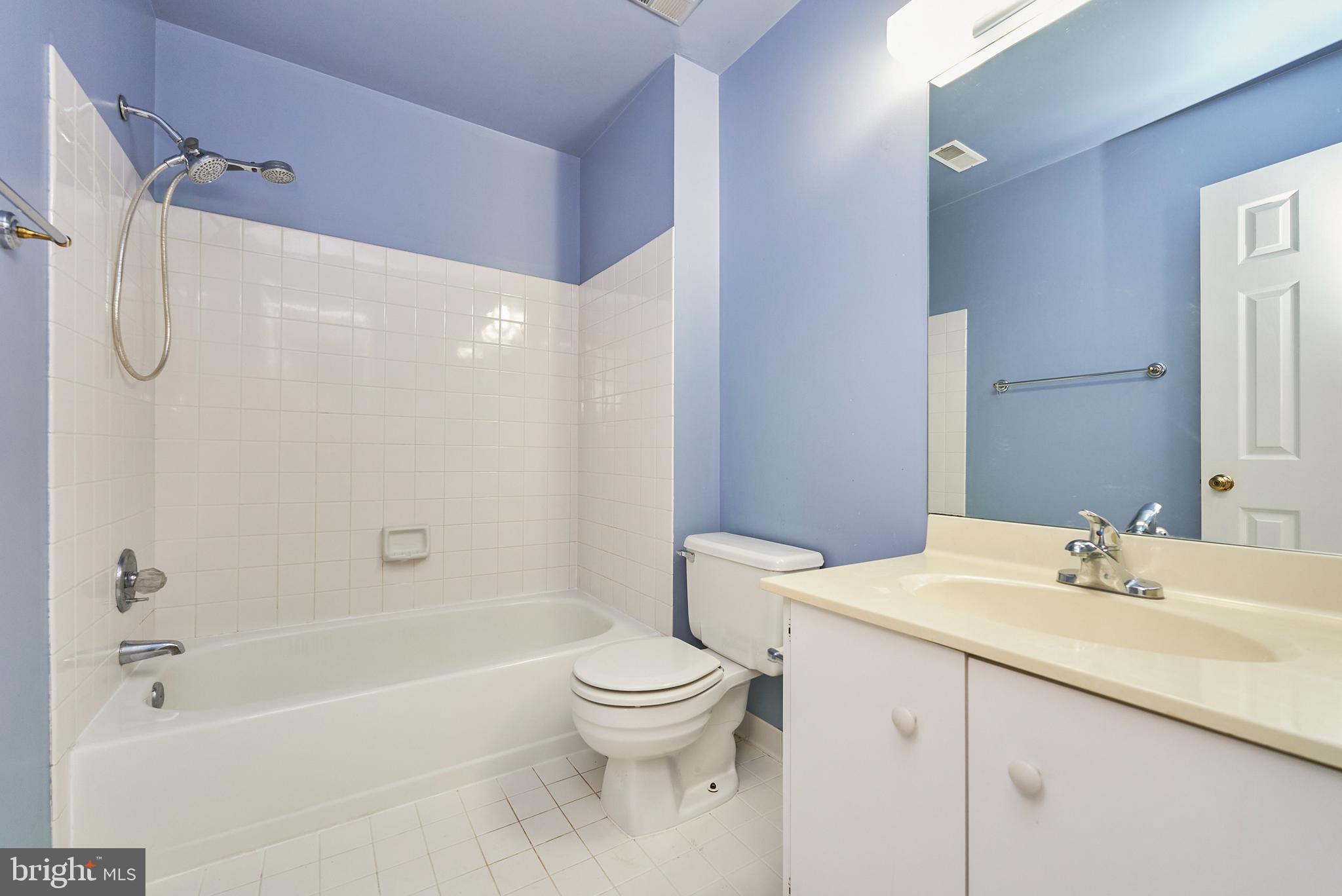 AL MARAH - Residential Lease