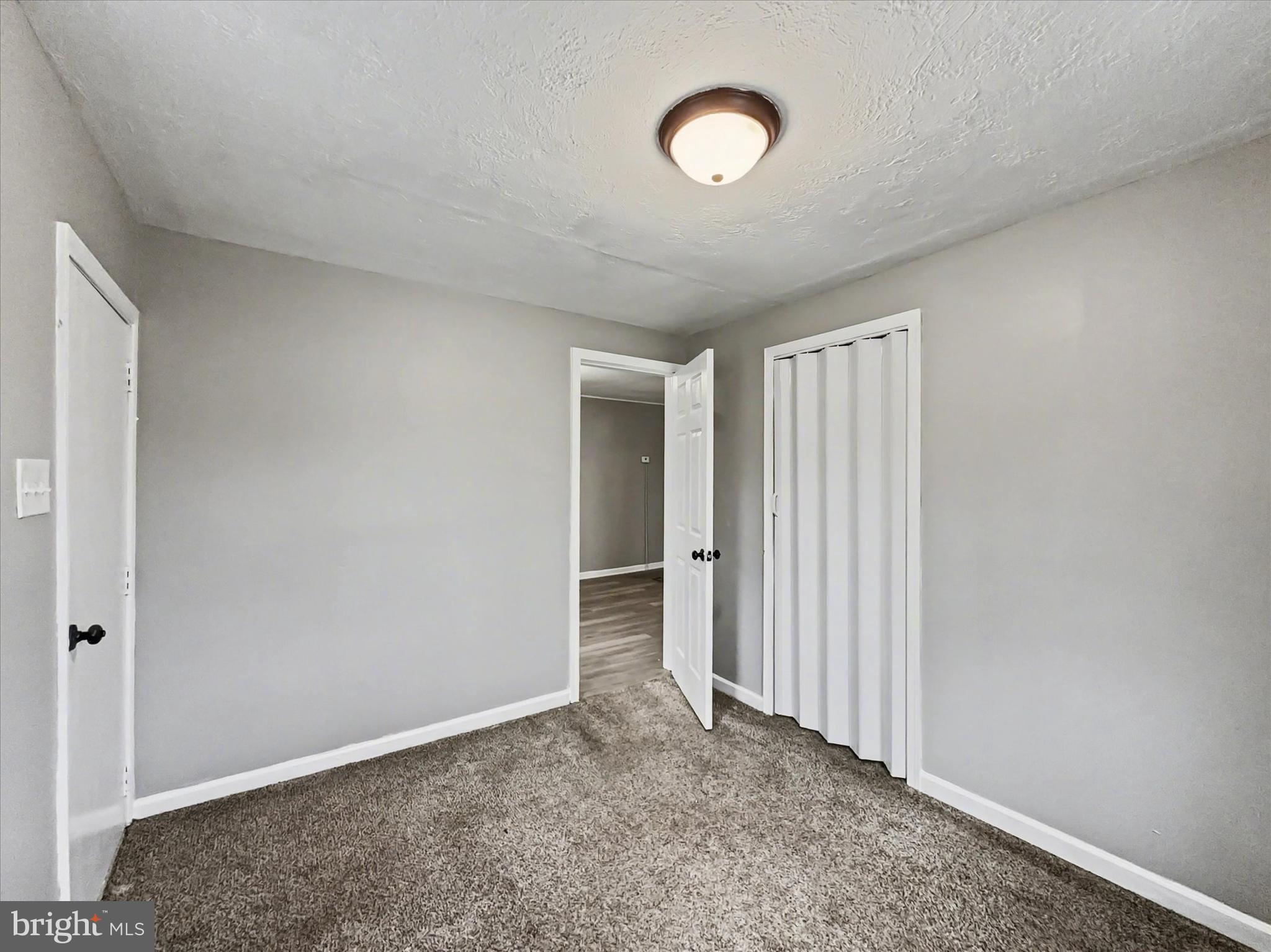 WINDSOR TWP - Residential