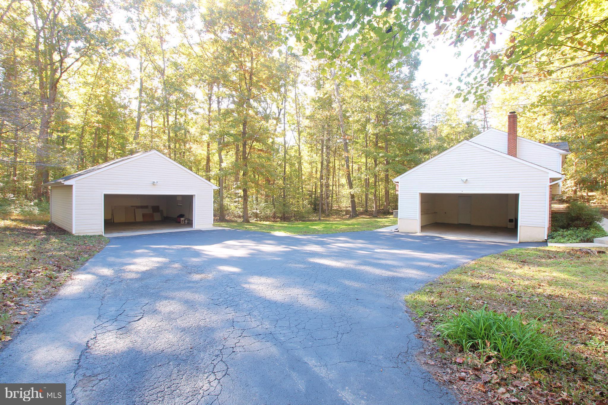 SHADE TREE - Residential