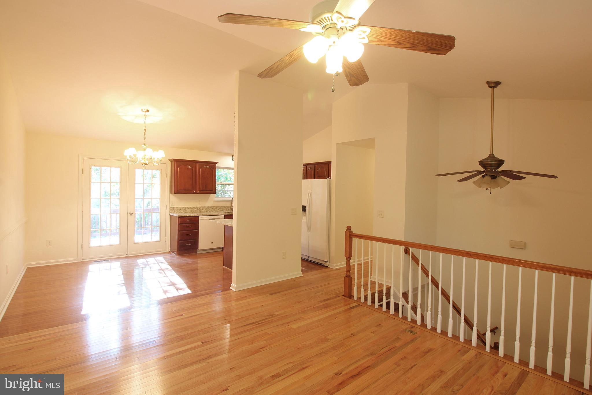 SHADE TREE - Residential