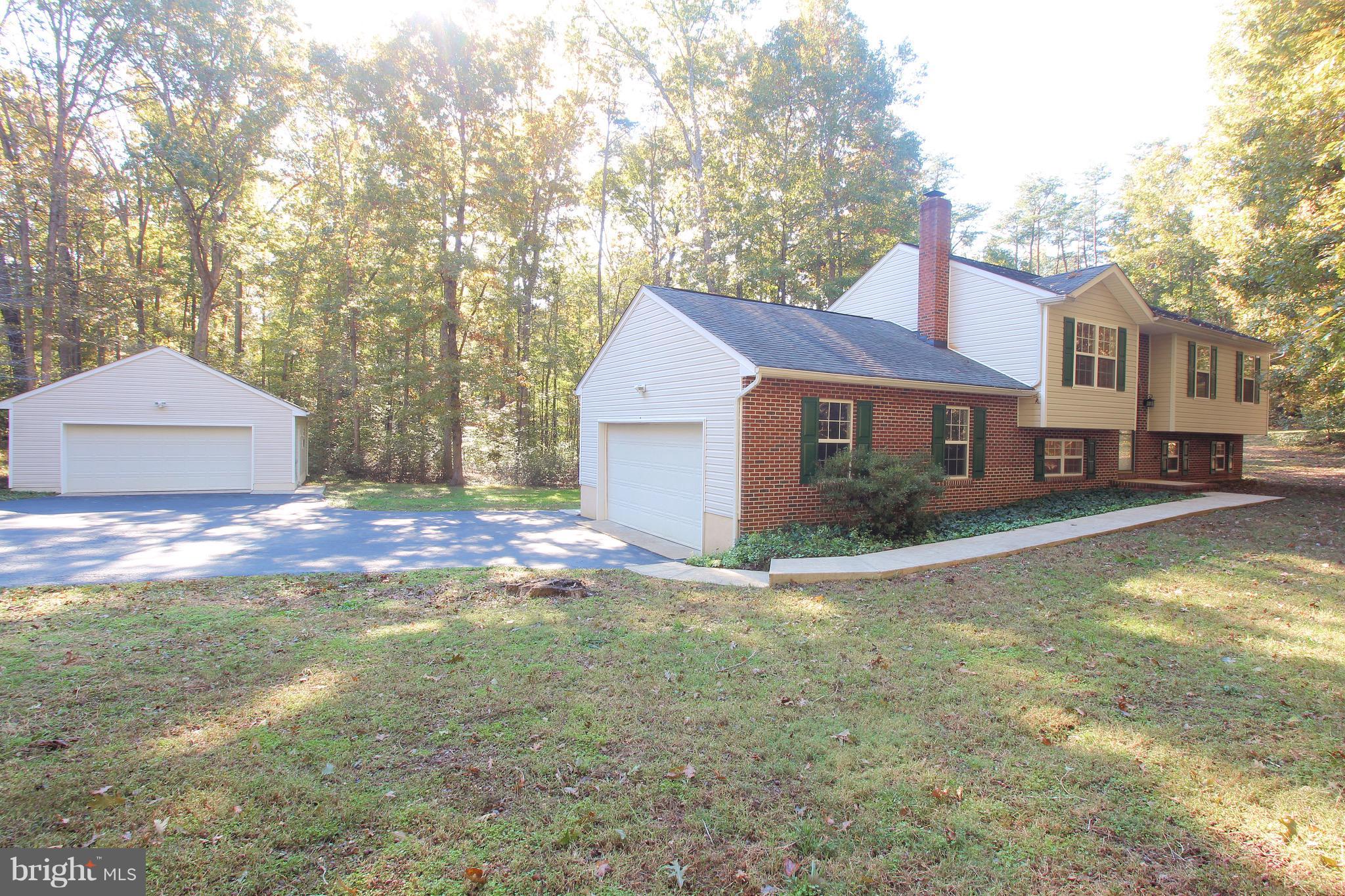 SHADE TREE - Residential