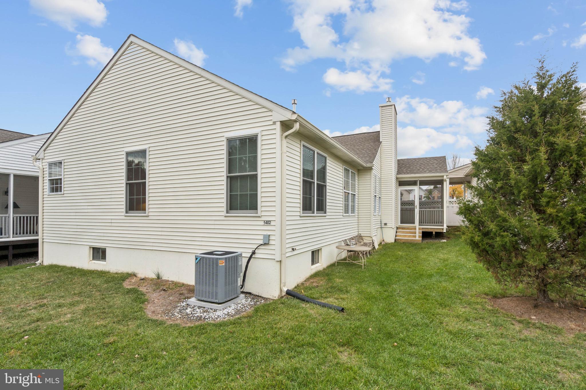 FOX HILL FARM - Residential