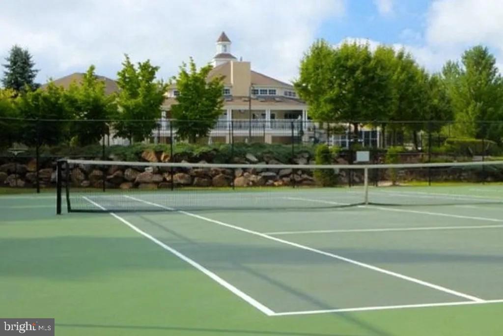 FOX HILL FARM - Residential