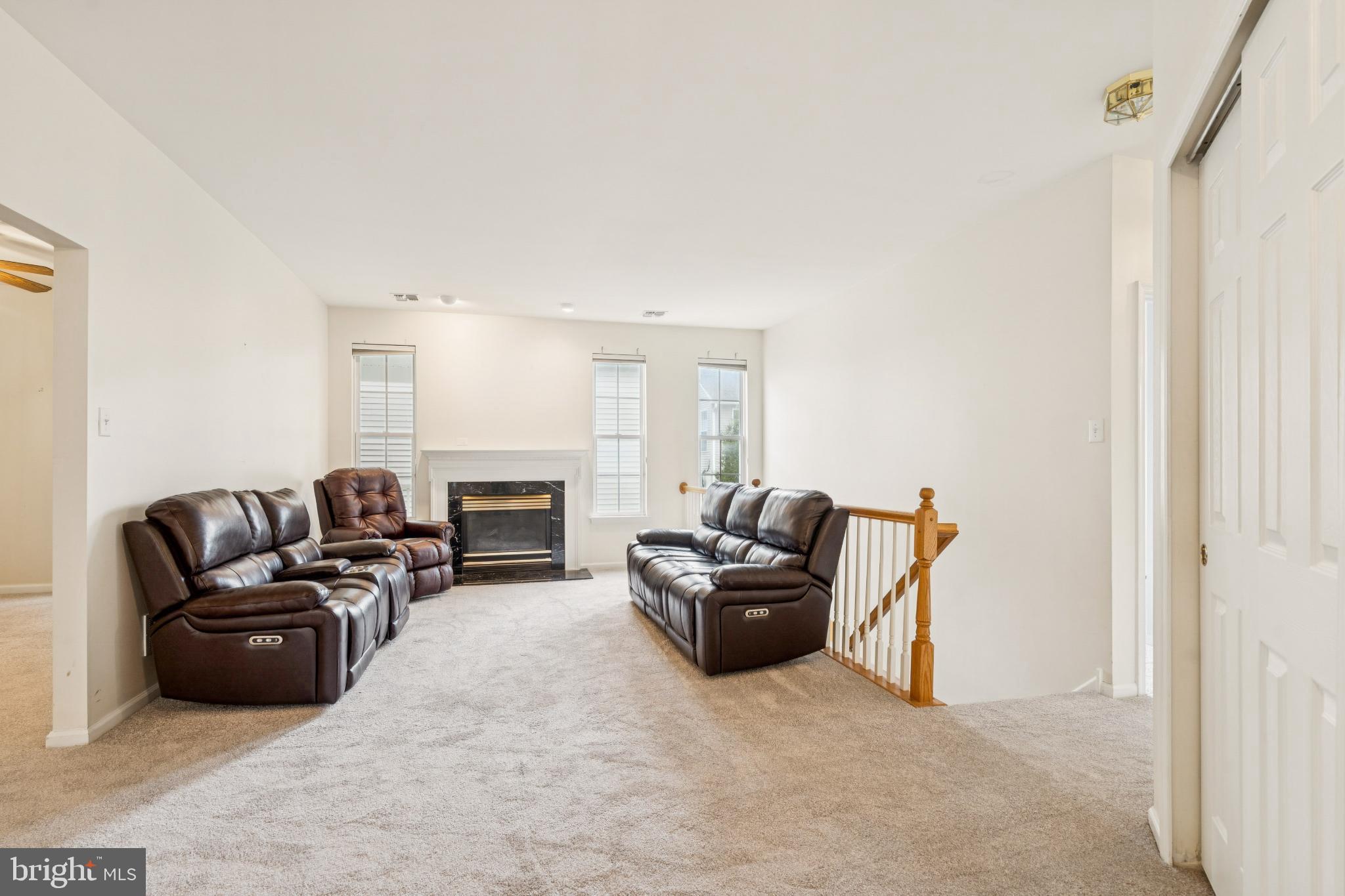 FOX HILL FARM - Residential