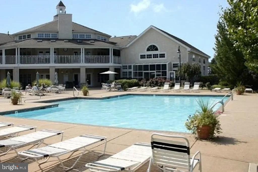 FOX HILL FARM - Residential