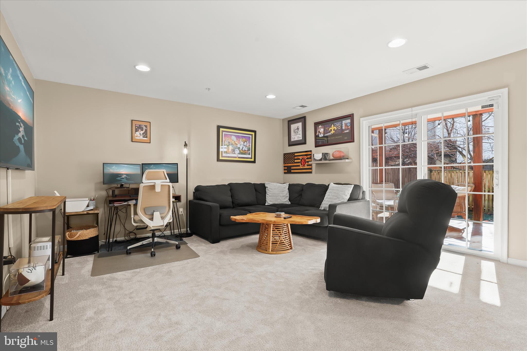 PINEDALE COURTS - Residential