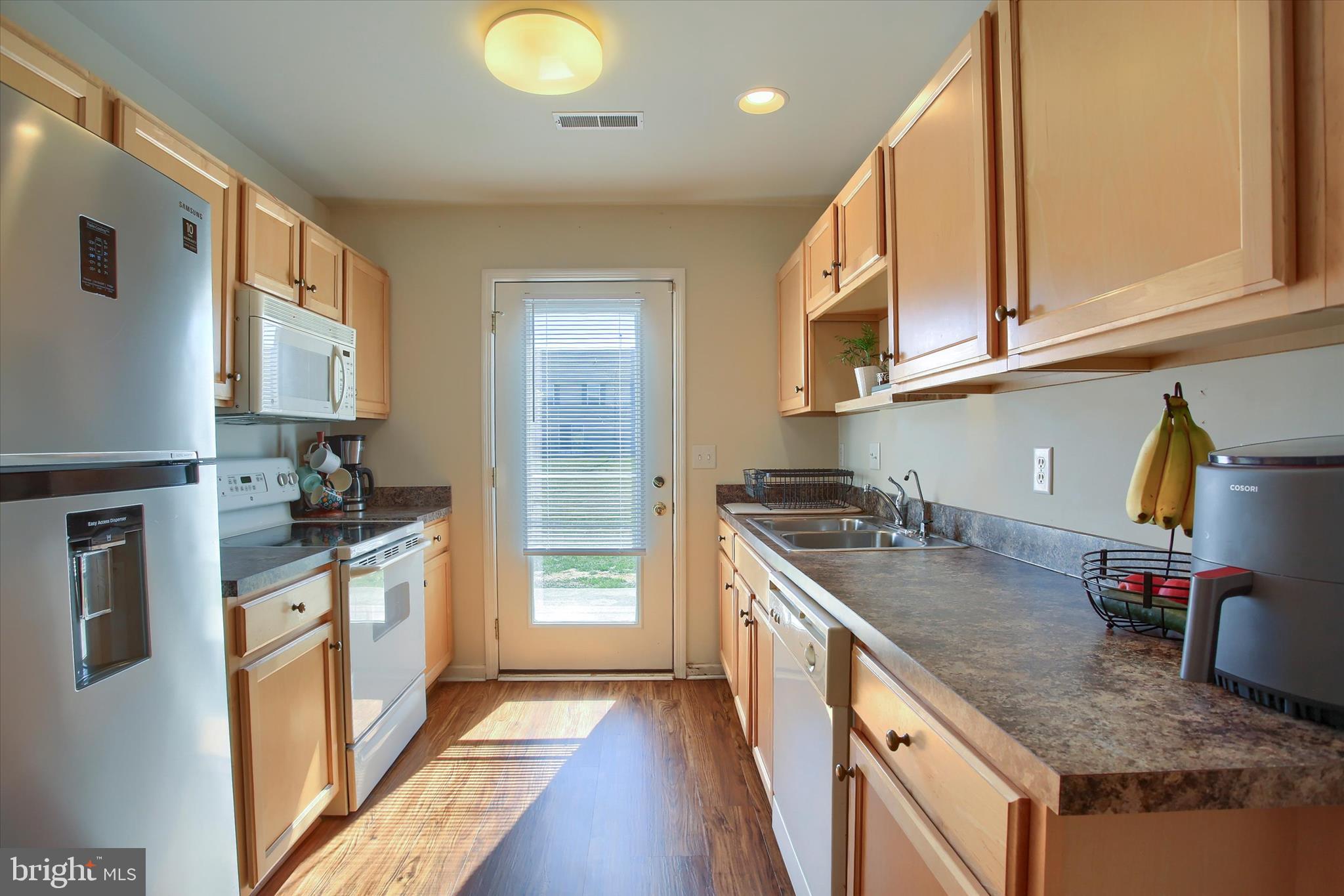 KEYSTONE ARMS - Residential