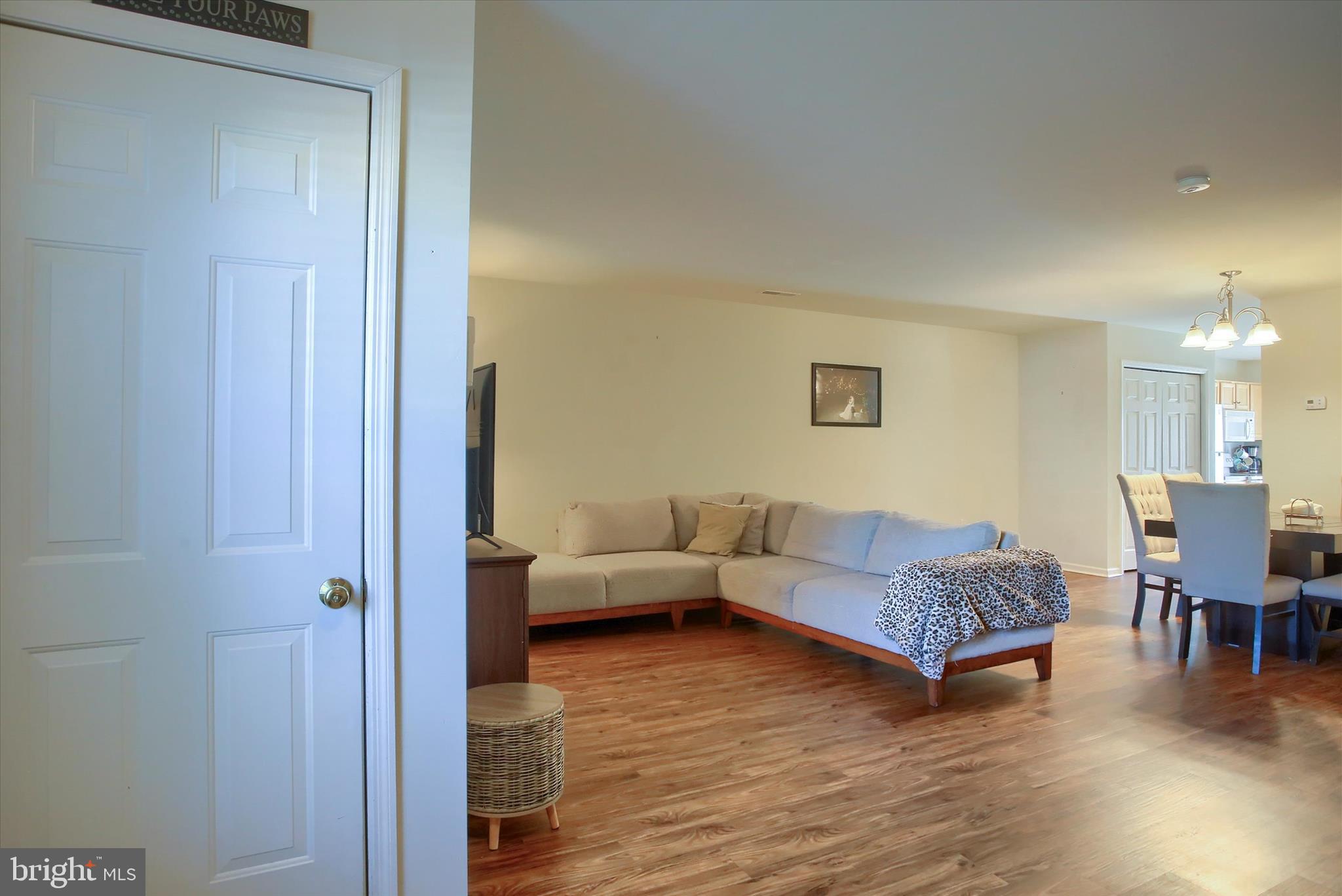 413 EISENHOWER DRIVE