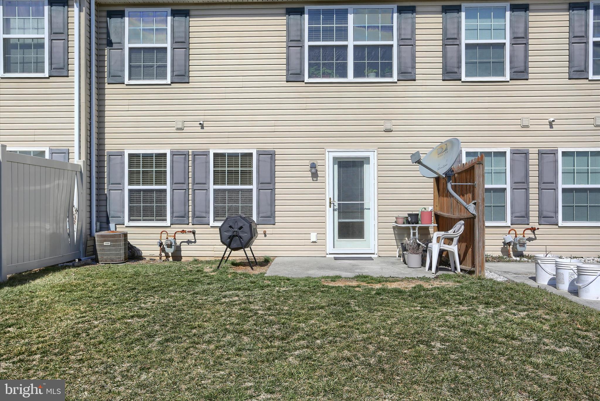 KEYSTONE ARMS - Residential