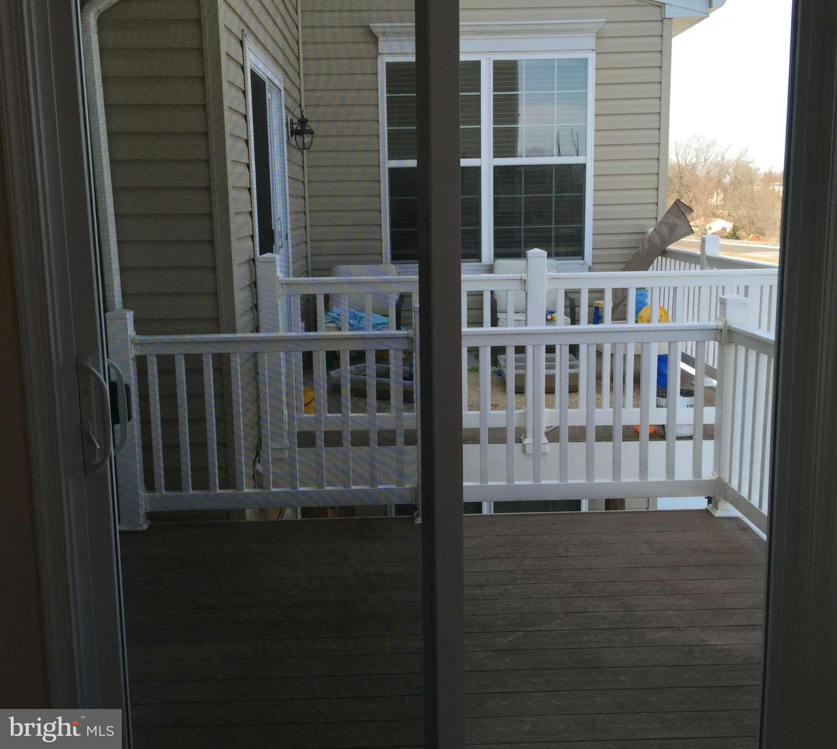 WHISPERING WOODS - Residential Lease