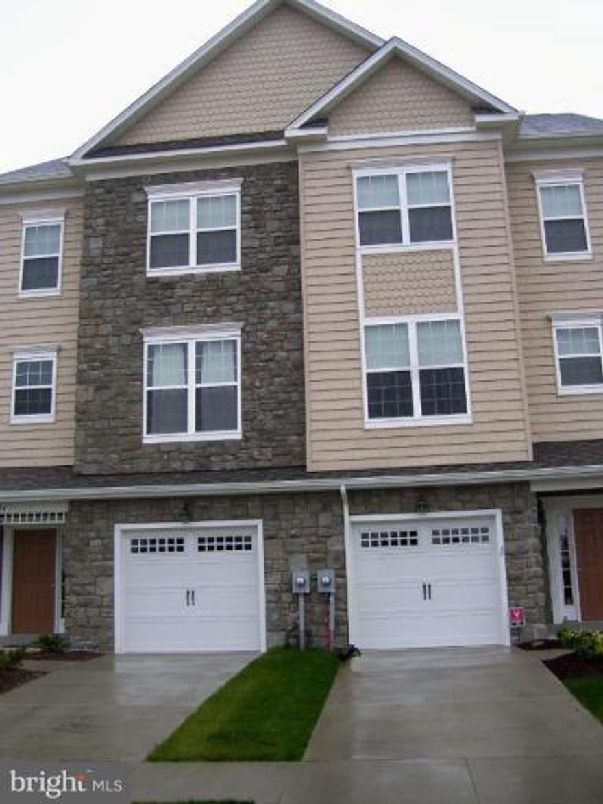 This is a large 3 bedroom, 3.5 baths, 2300 Sq Ft with bump outs on all levels including a cozy sun room. Kitchen has granite counters, stainless steal appliances. Fully upgraded throughout with fresh new paint, tile in foyer, recessed lighting, Sec System hook up, Fenced in back yard,10x10 deck off kitchen. This is a very nice Townhouse located near everything. Call CSS to show.