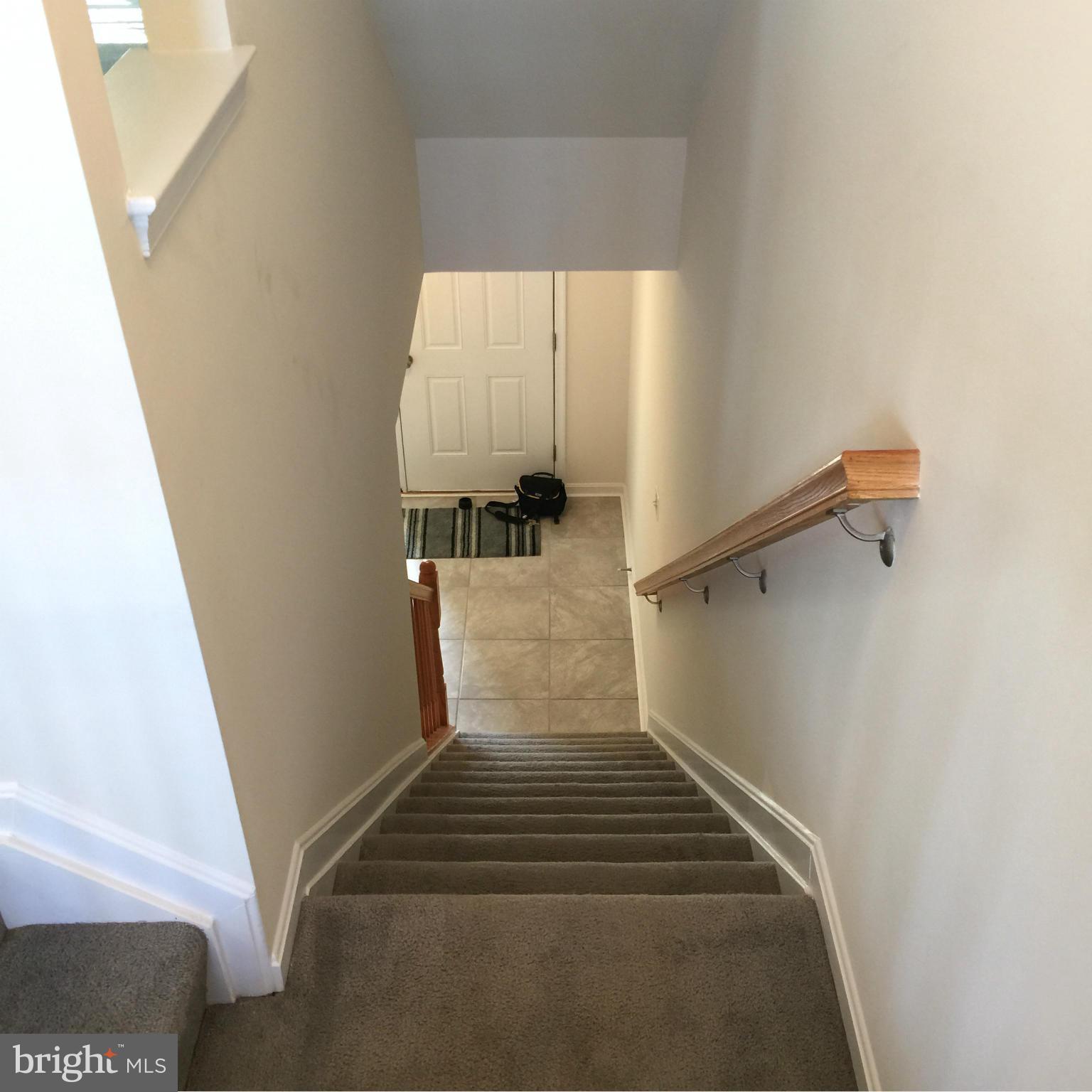 WHISPERING WOODS - Residential Lease