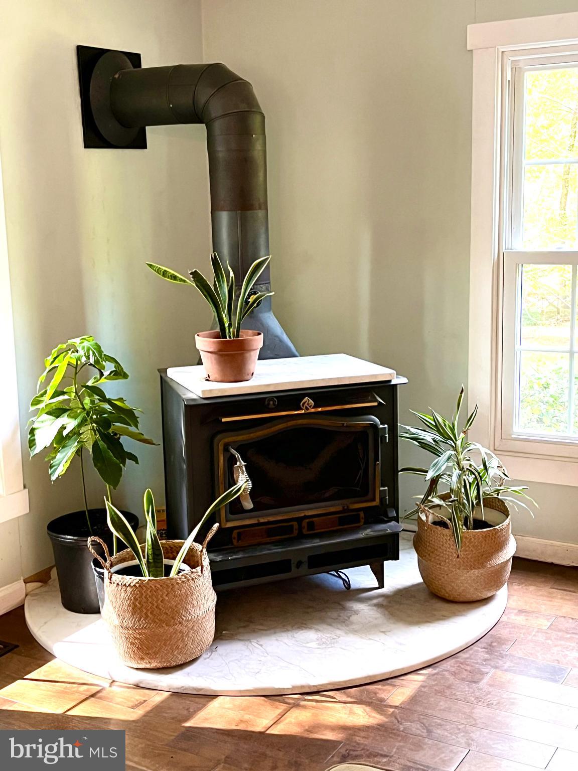 DARNESTOWN OUTSIDE - Residential