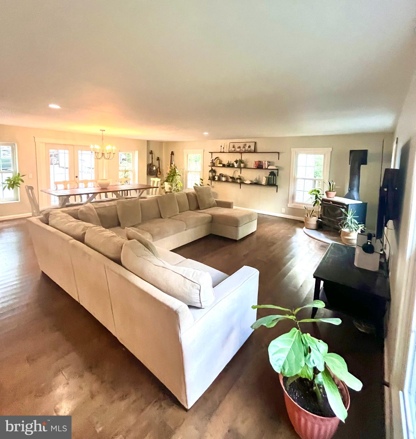 DARNESTOWN OUTSIDE - Residential