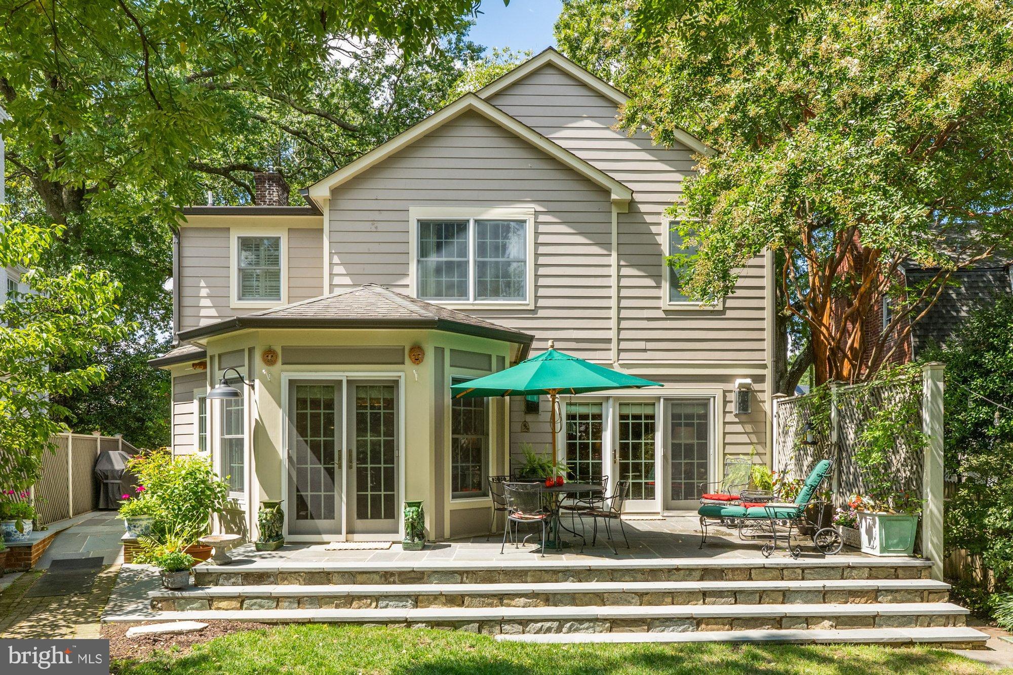 YORKTOWN VILLAGE - Residential