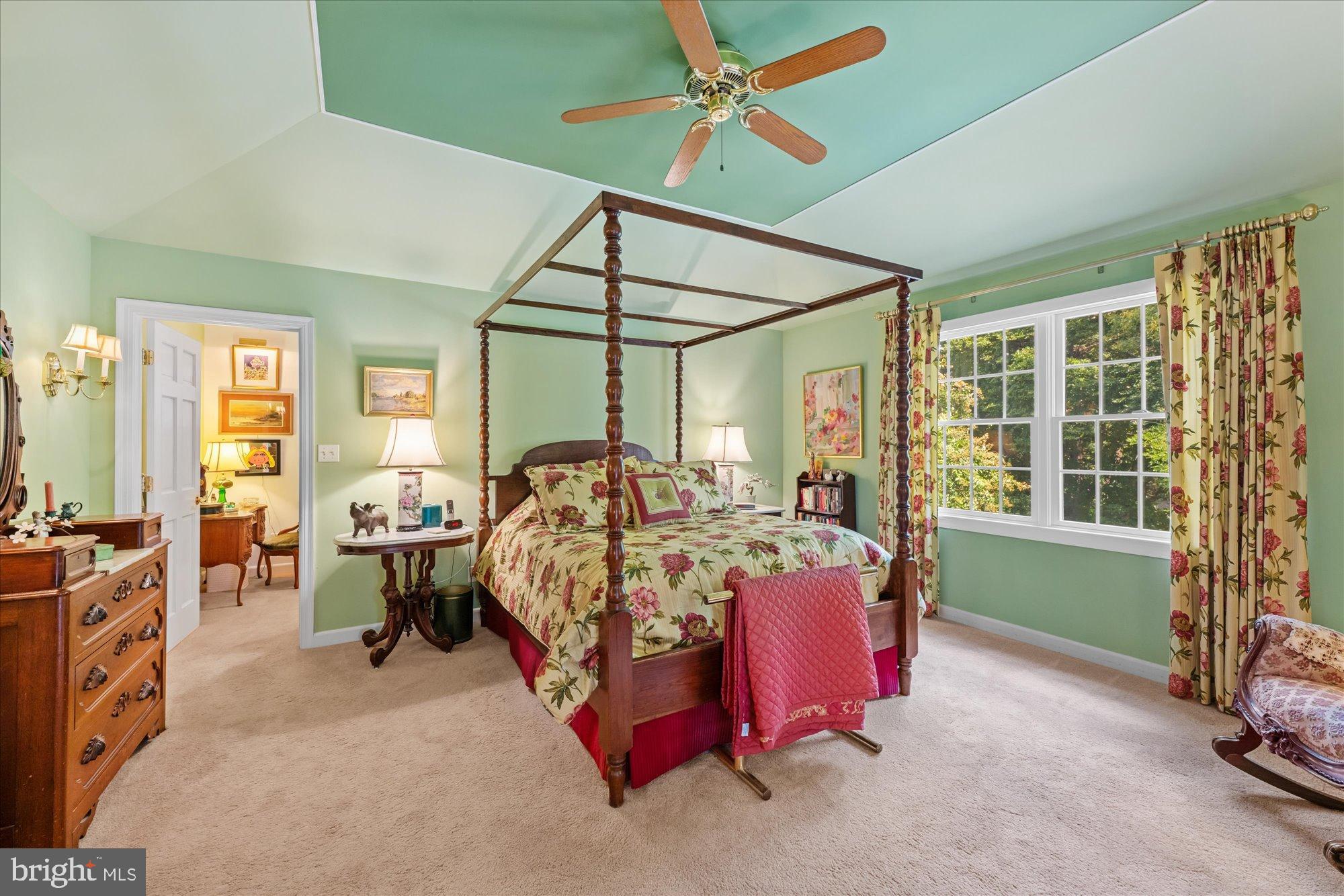 YORKTOWN VILLAGE - Residential