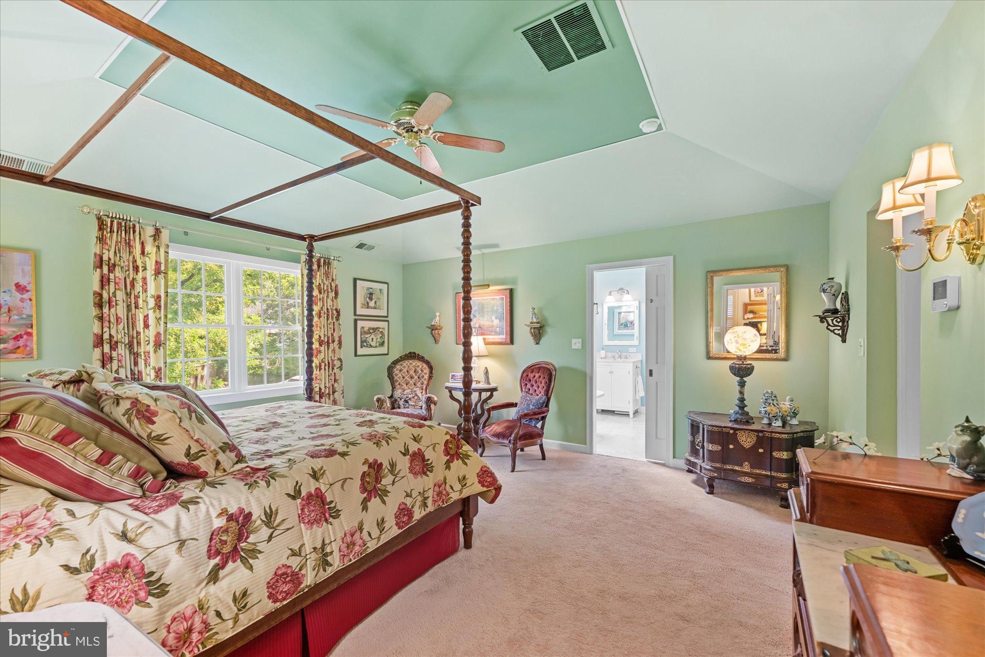 YORKTOWN VILLAGE - Residential