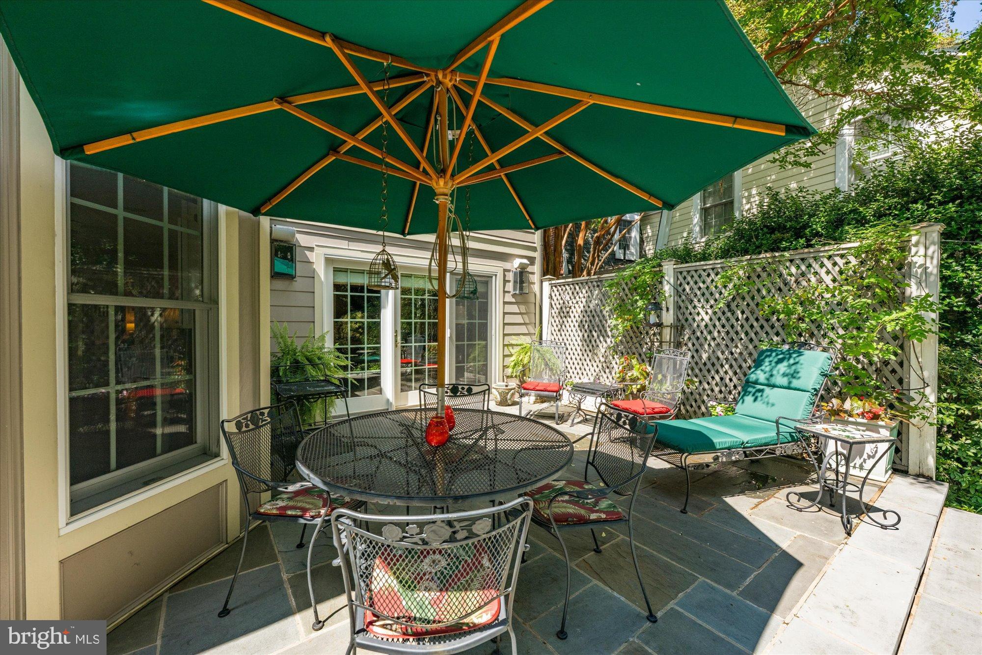 YORKTOWN VILLAGE - Residential