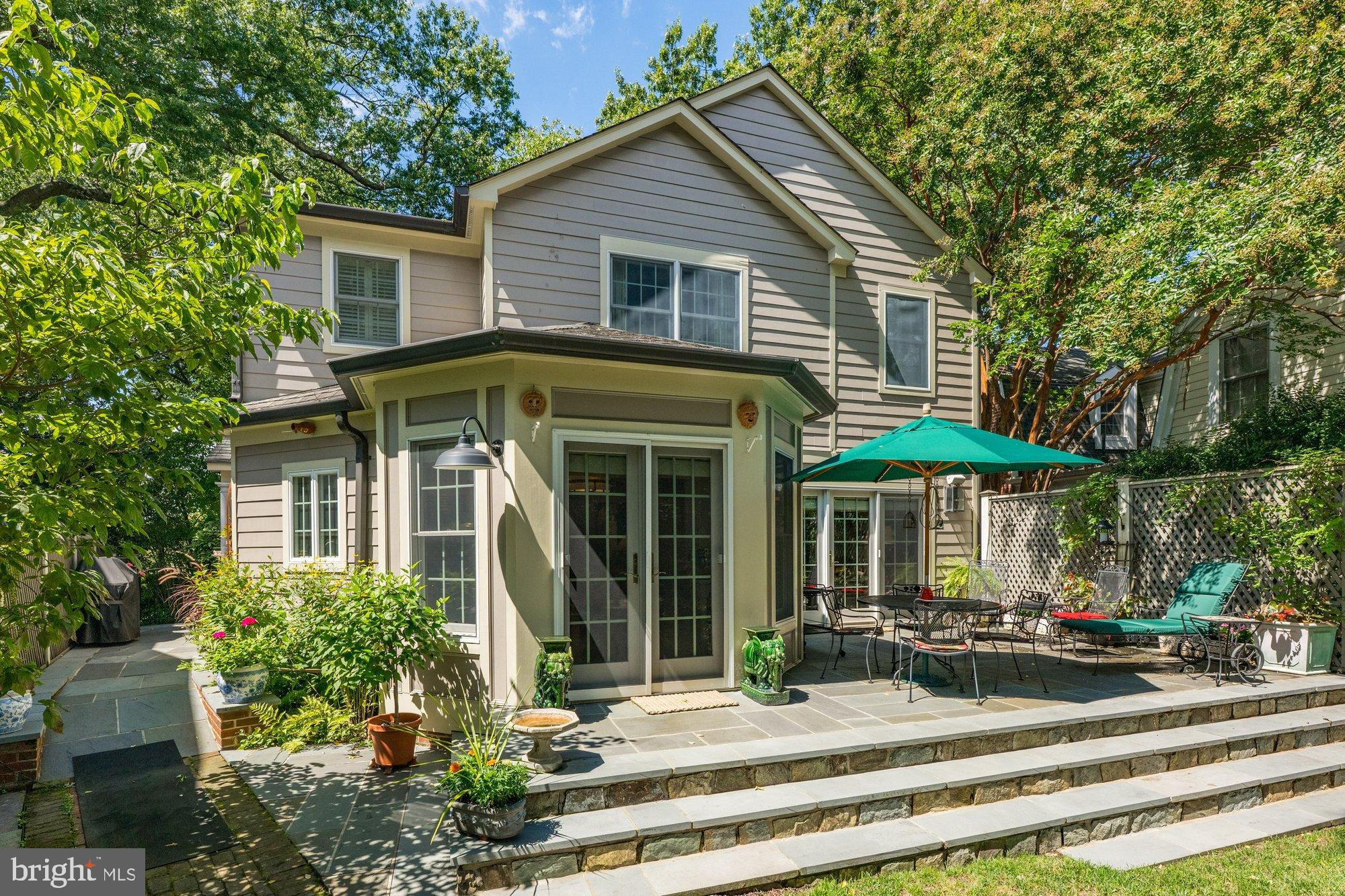 YORKTOWN VILLAGE - Residential