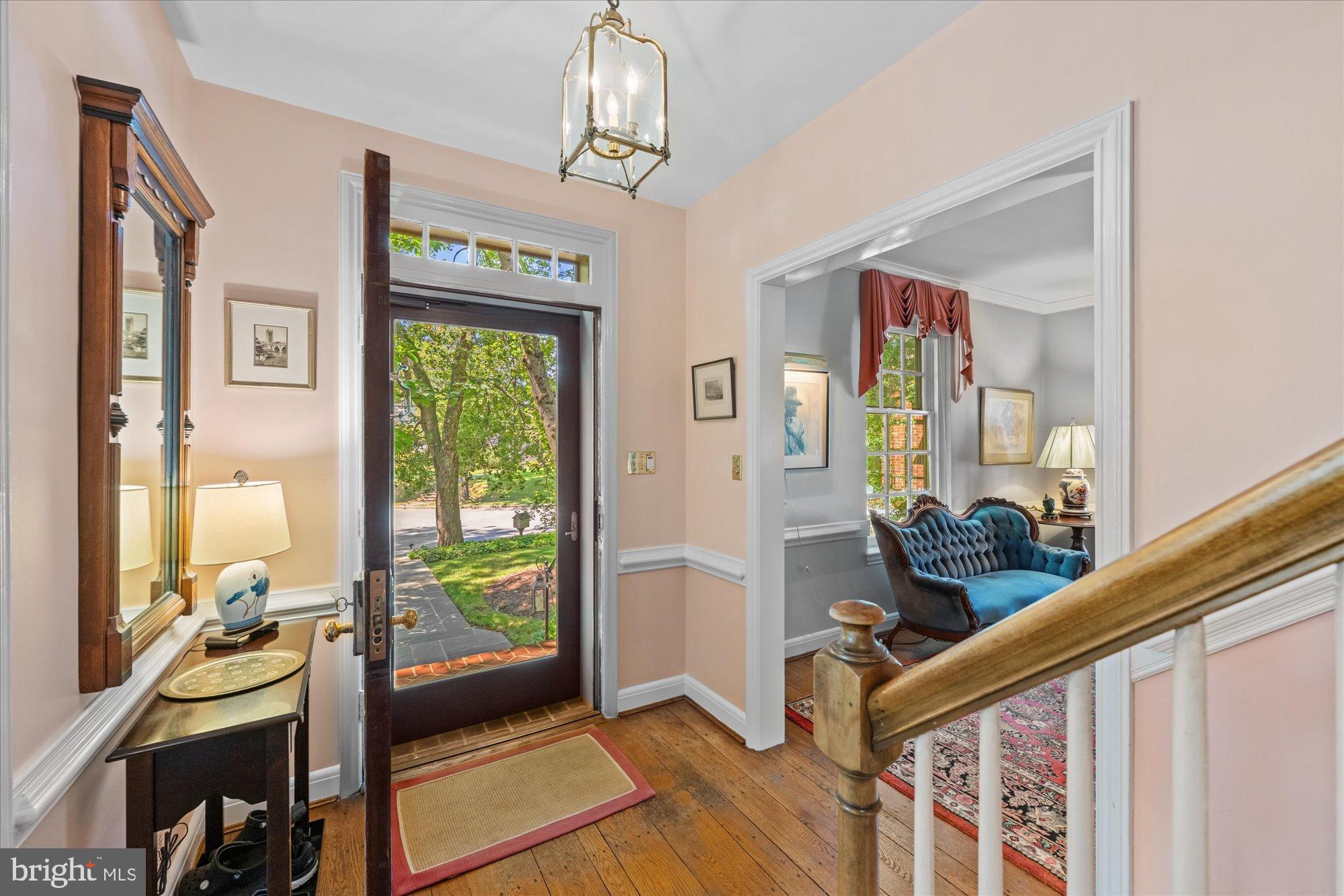 YORKTOWN VILLAGE - Residential