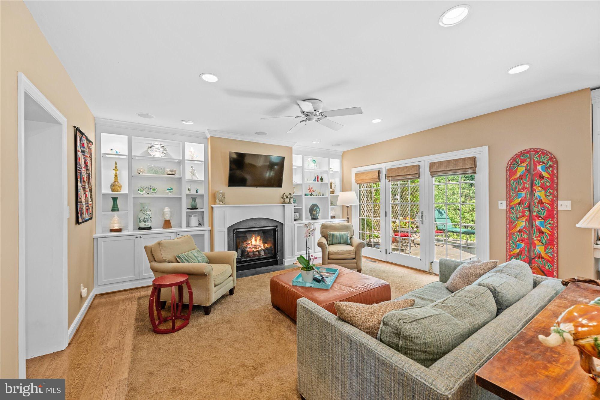 YORKTOWN VILLAGE - Residential