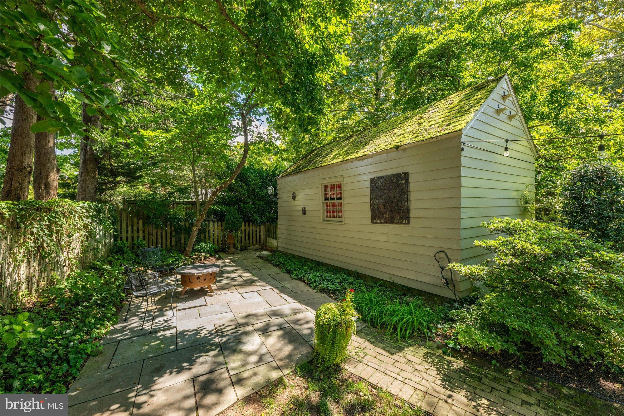 YORKTOWN VILLAGE - Residential