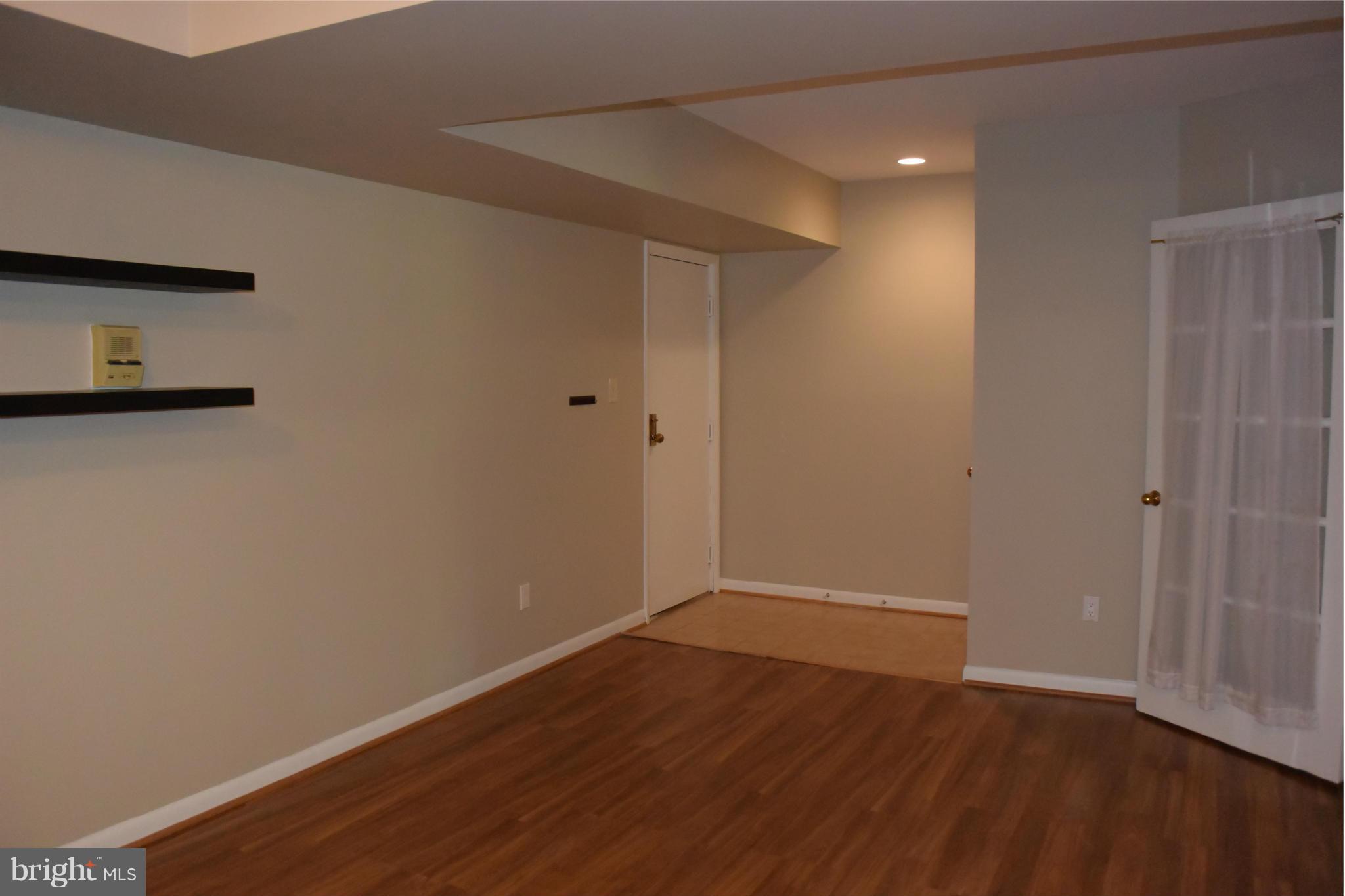 SEMINARY WALK - Residential Lease