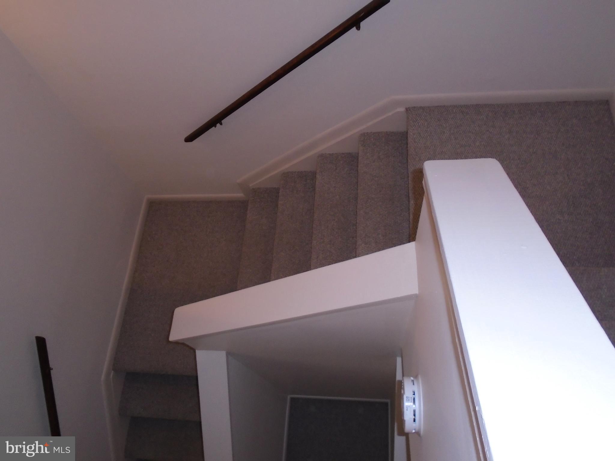 ROLAND SPRINGS - Residential Lease