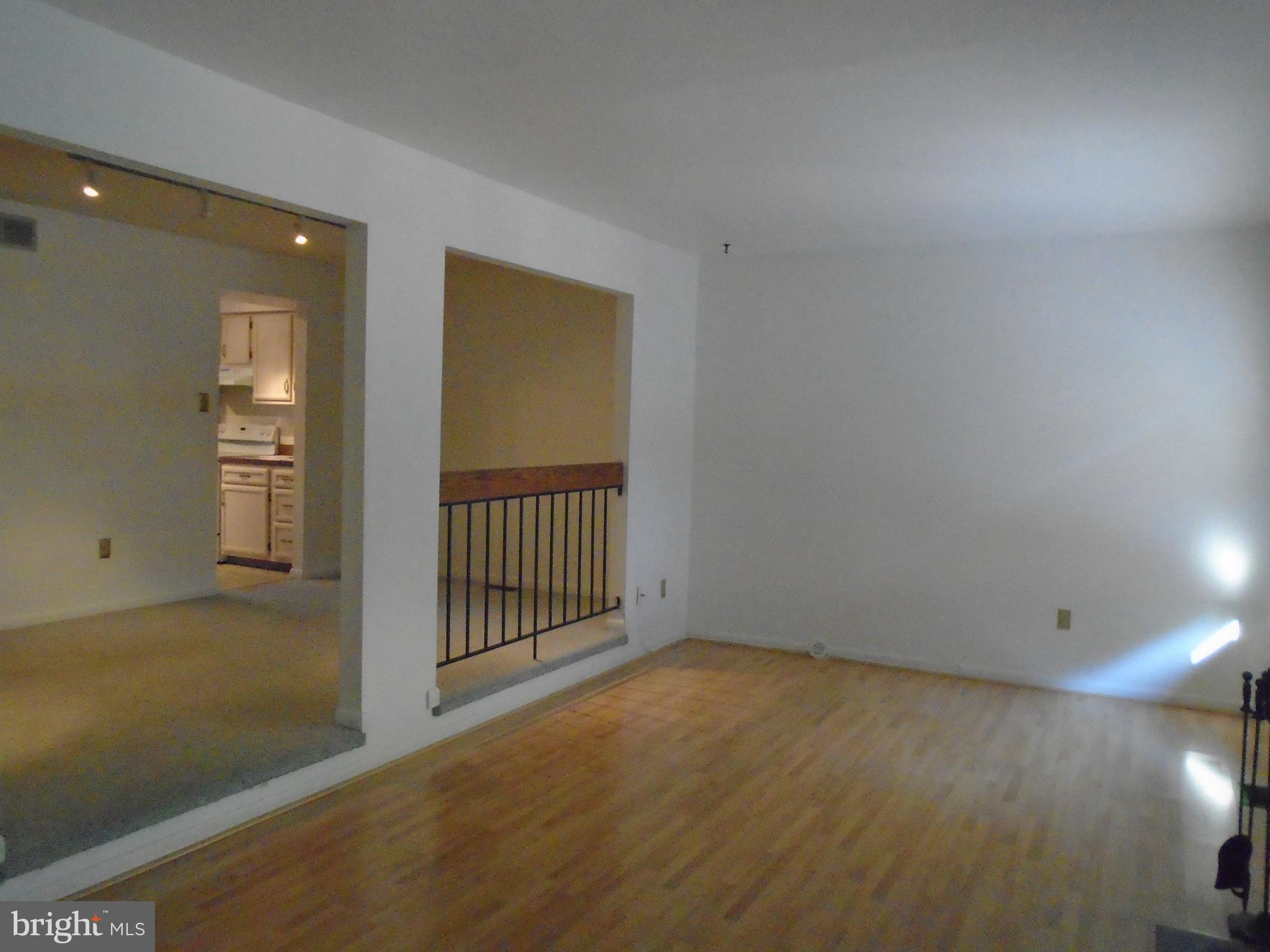 ROLAND SPRINGS - Residential Lease