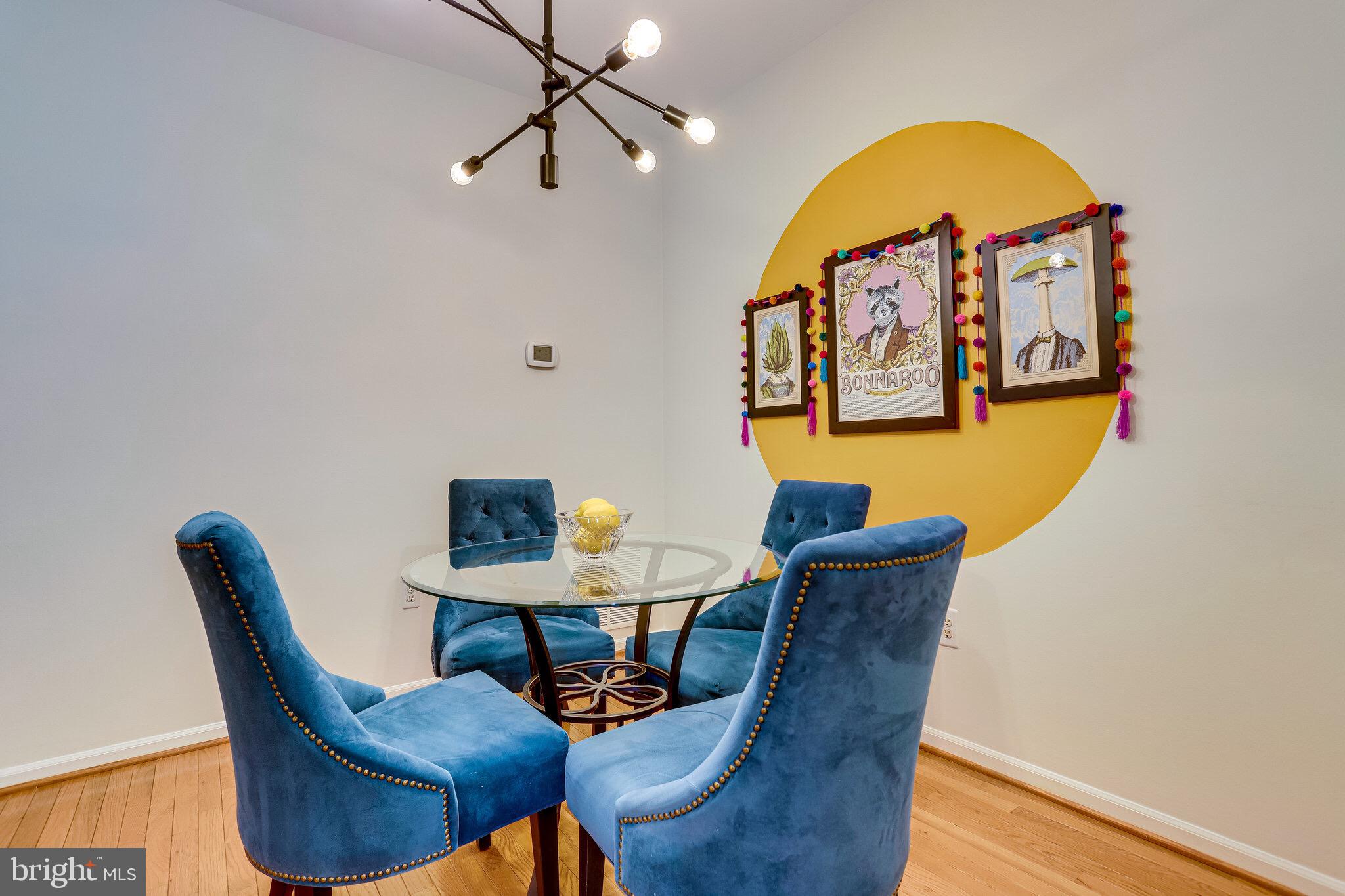 PENDERBROOK - Residential