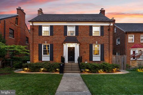 4611 16TH STREET NW WASHINGTON DC 20011