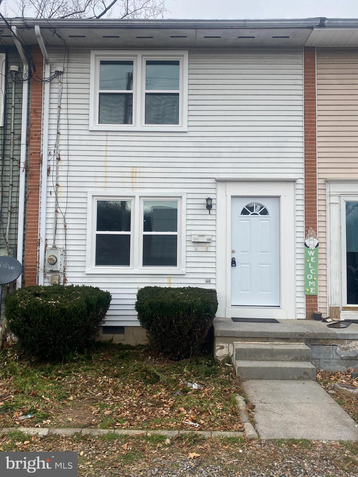 SHOWERS - Residential Lease