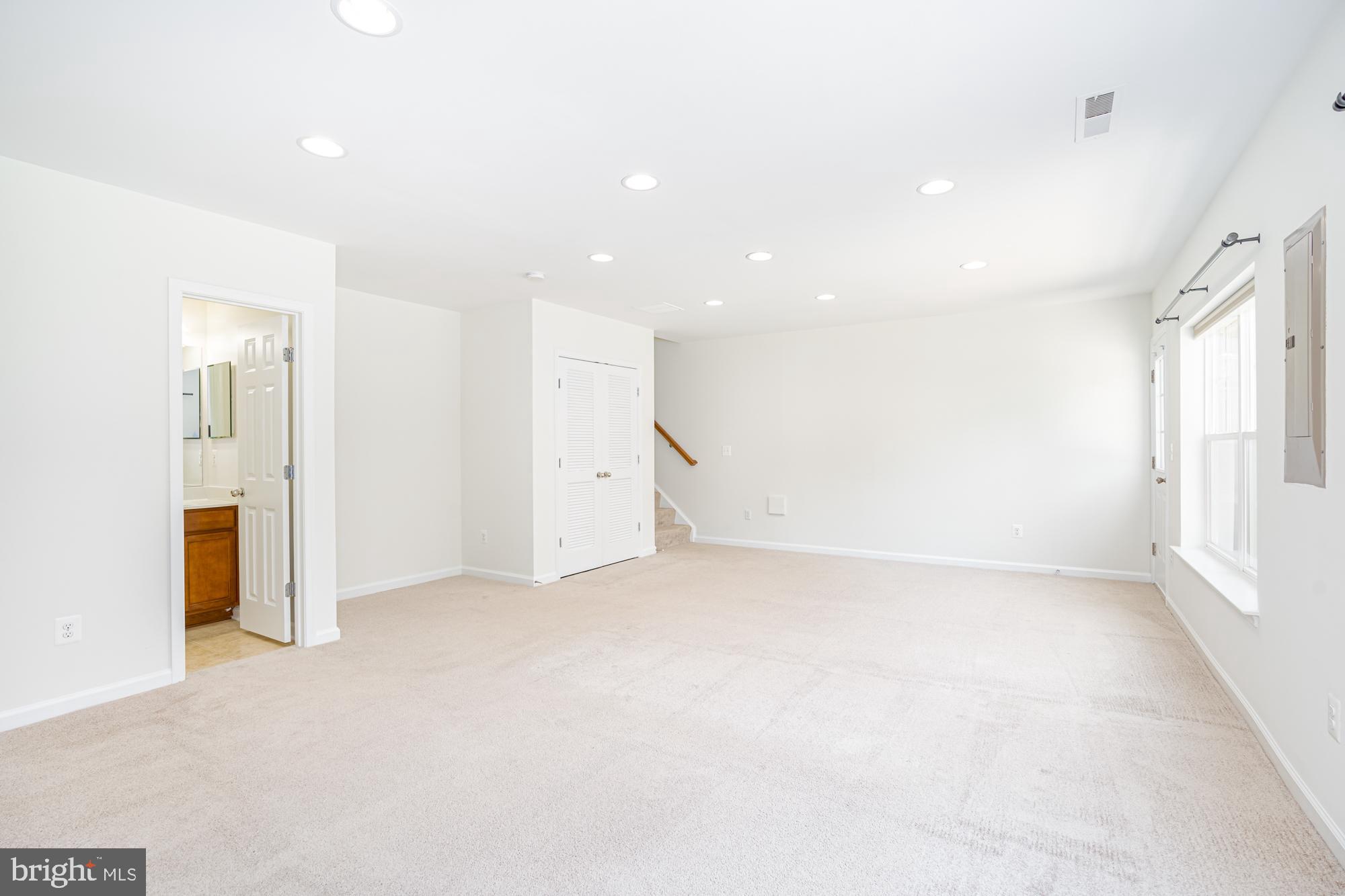 SNOWDEN BRIDGE - Residential