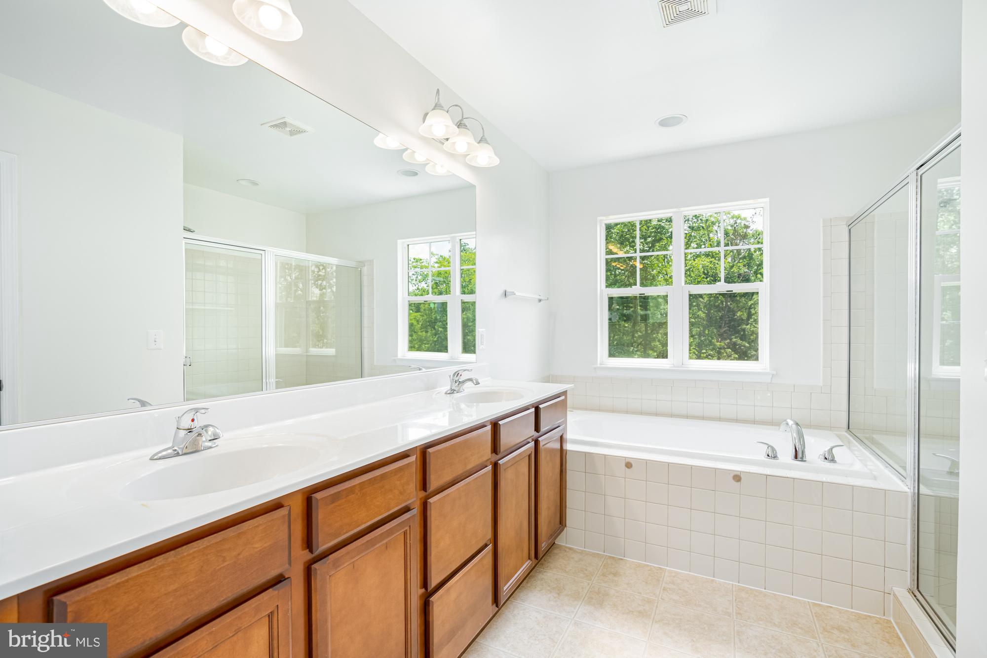 SNOWDEN BRIDGE - Residential