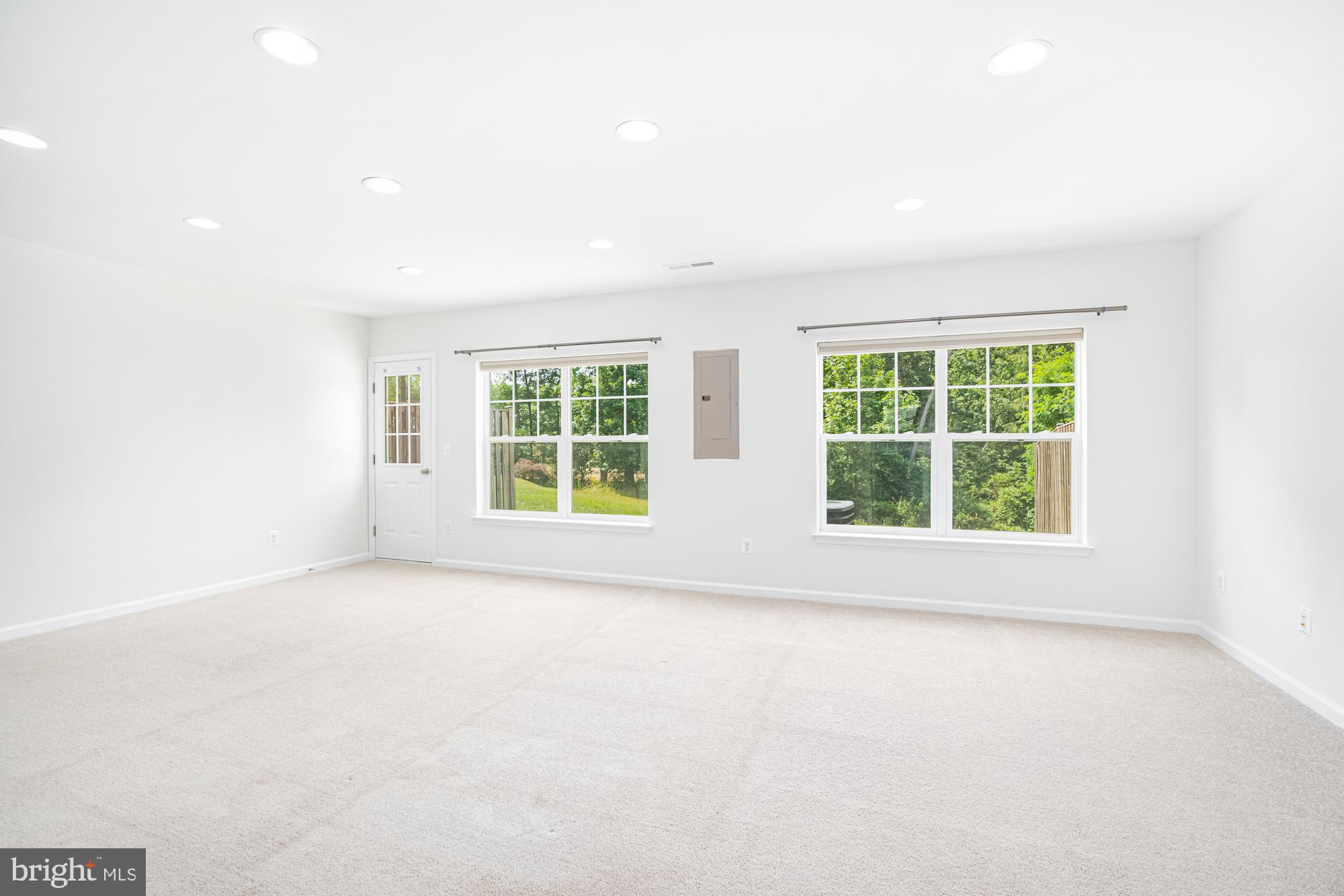 SNOWDEN BRIDGE - Residential