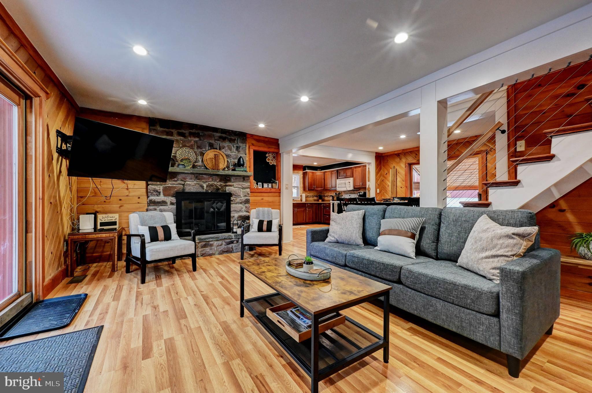 LAKE HARMOY ESTATES - Residential