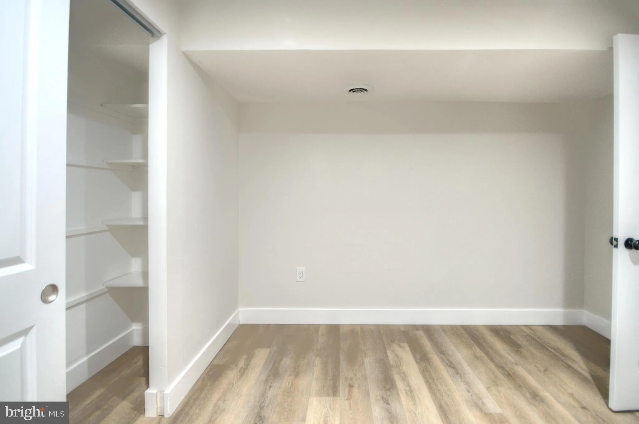 Sicklerville, New Jersey 08081, United States, 3 Bedrooms Bedrooms, ,2 BathroomsBathrooms,Residential,Active,163603