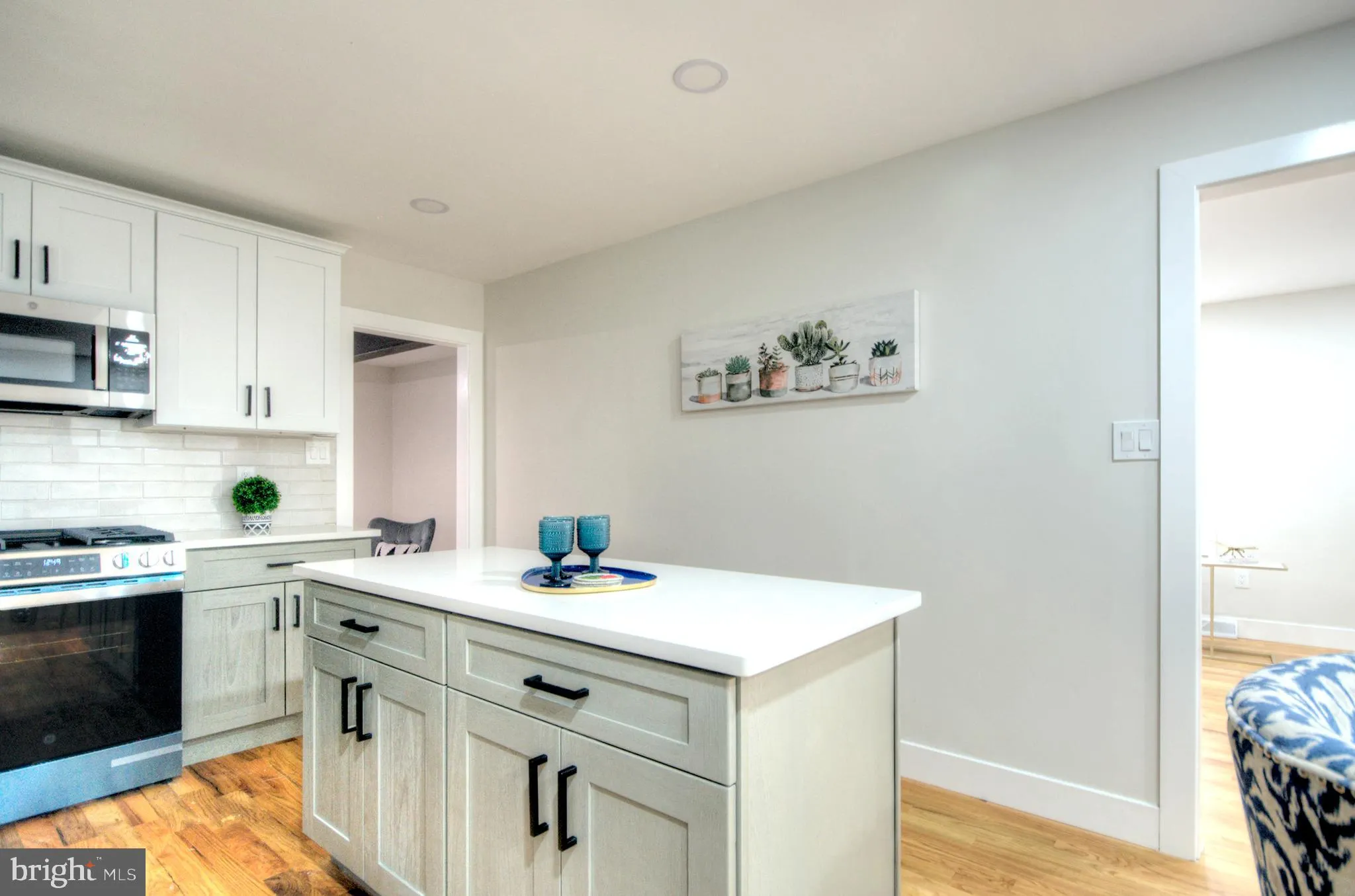 Sicklerville, New Jersey 08081, United States, 3 Bedrooms Bedrooms, ,2 BathroomsBathrooms,Residential,Active,163603