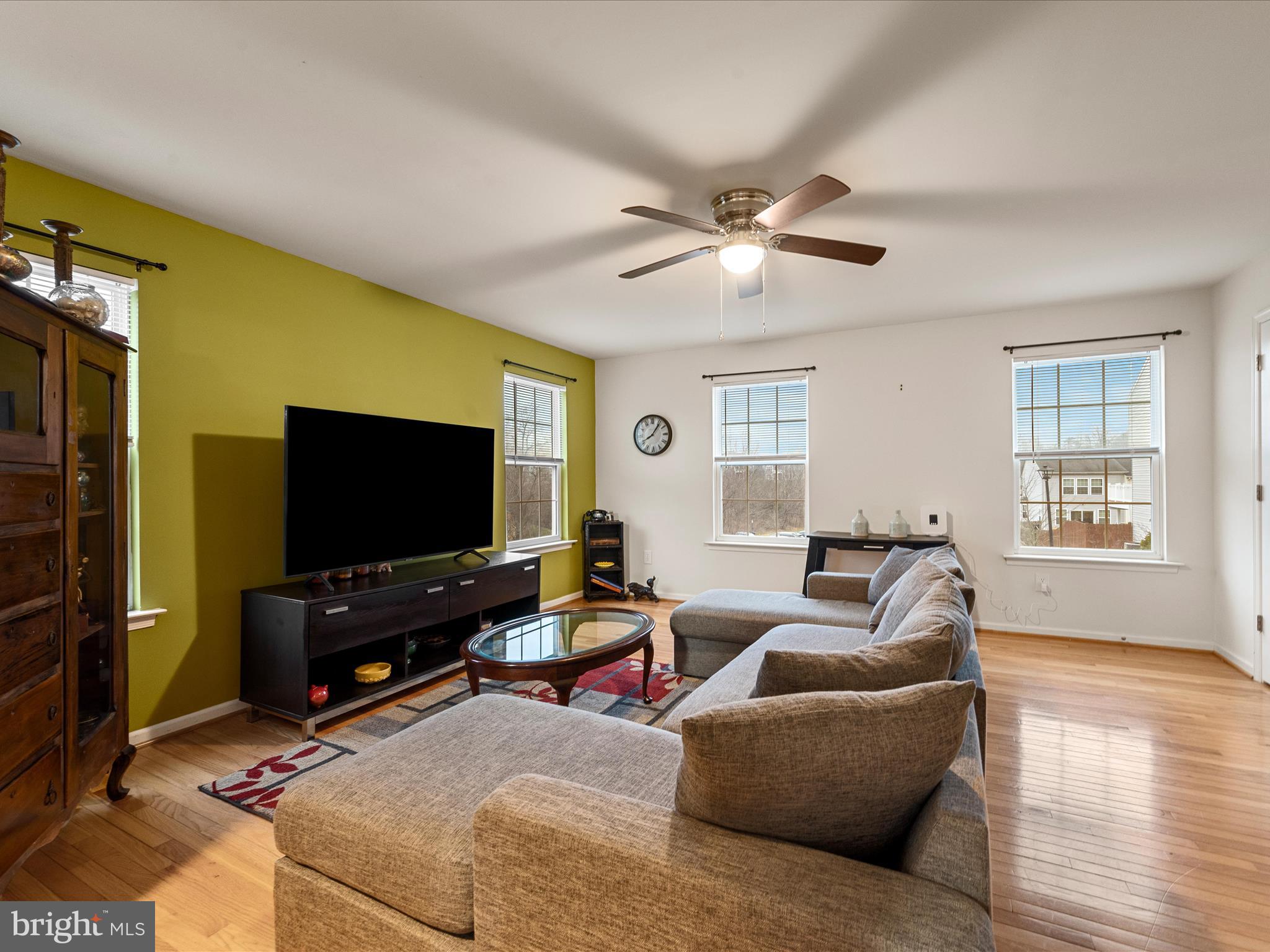 BROOKLAND MANOR - Residential