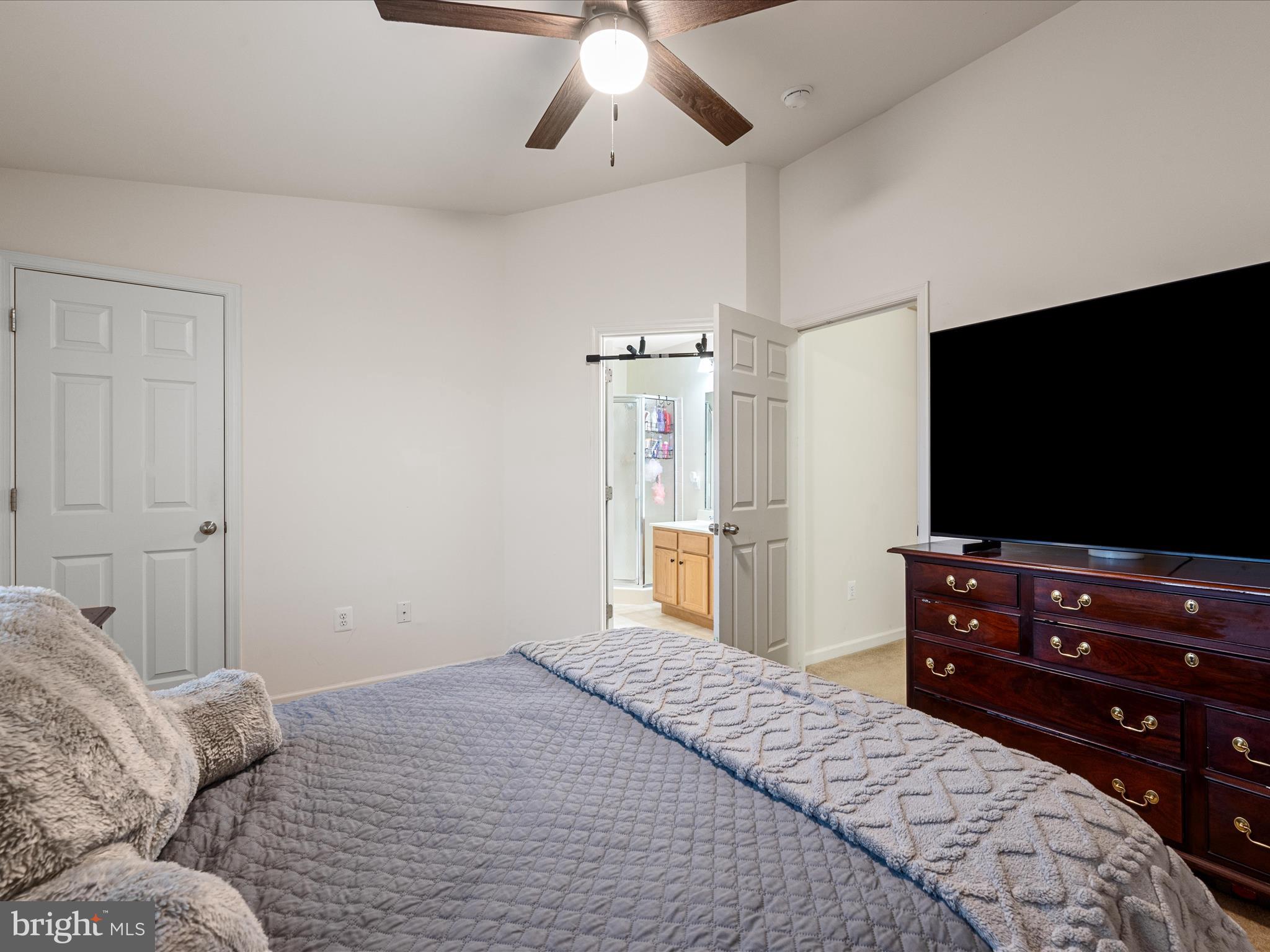 BROOKLAND MANOR - Residential