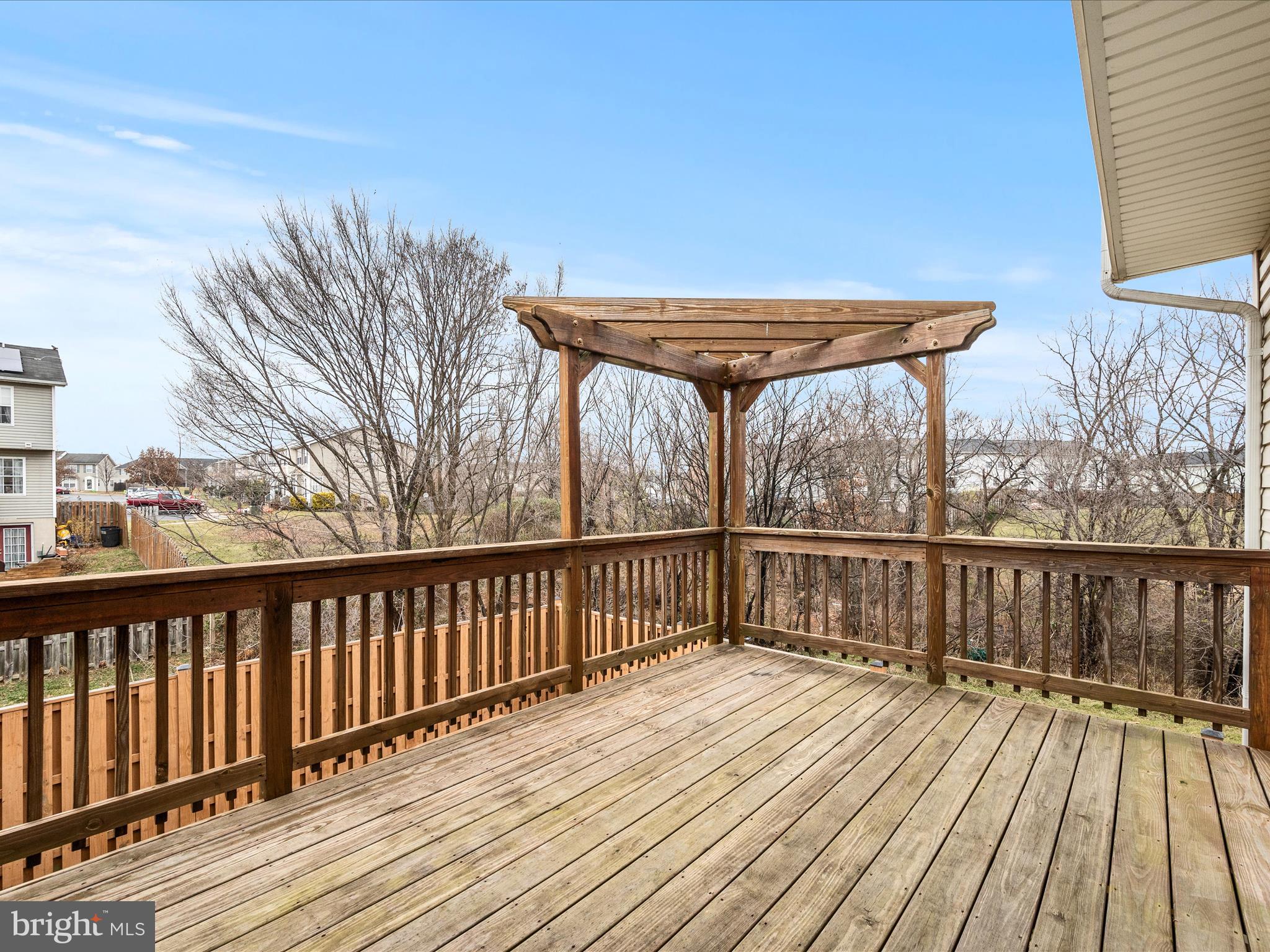 BROOKLAND MANOR - Residential