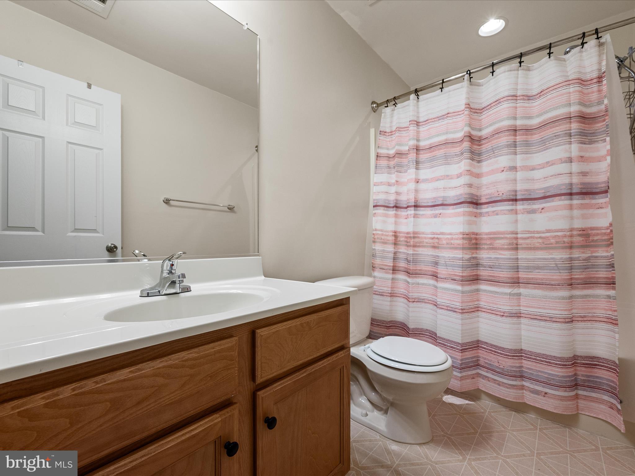 BROOKLAND MANOR - Residential