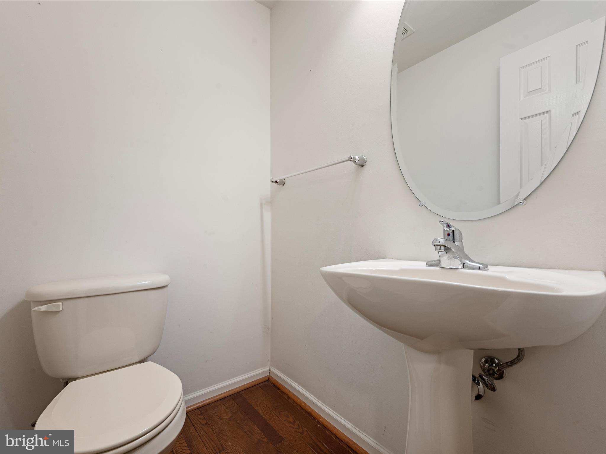 BROOKLAND MANOR - Residential