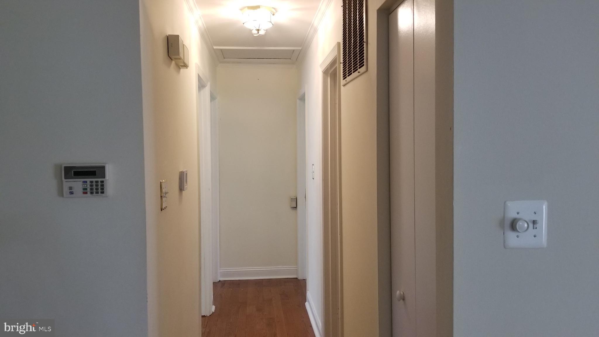 SQUIRES WOOD - Residential