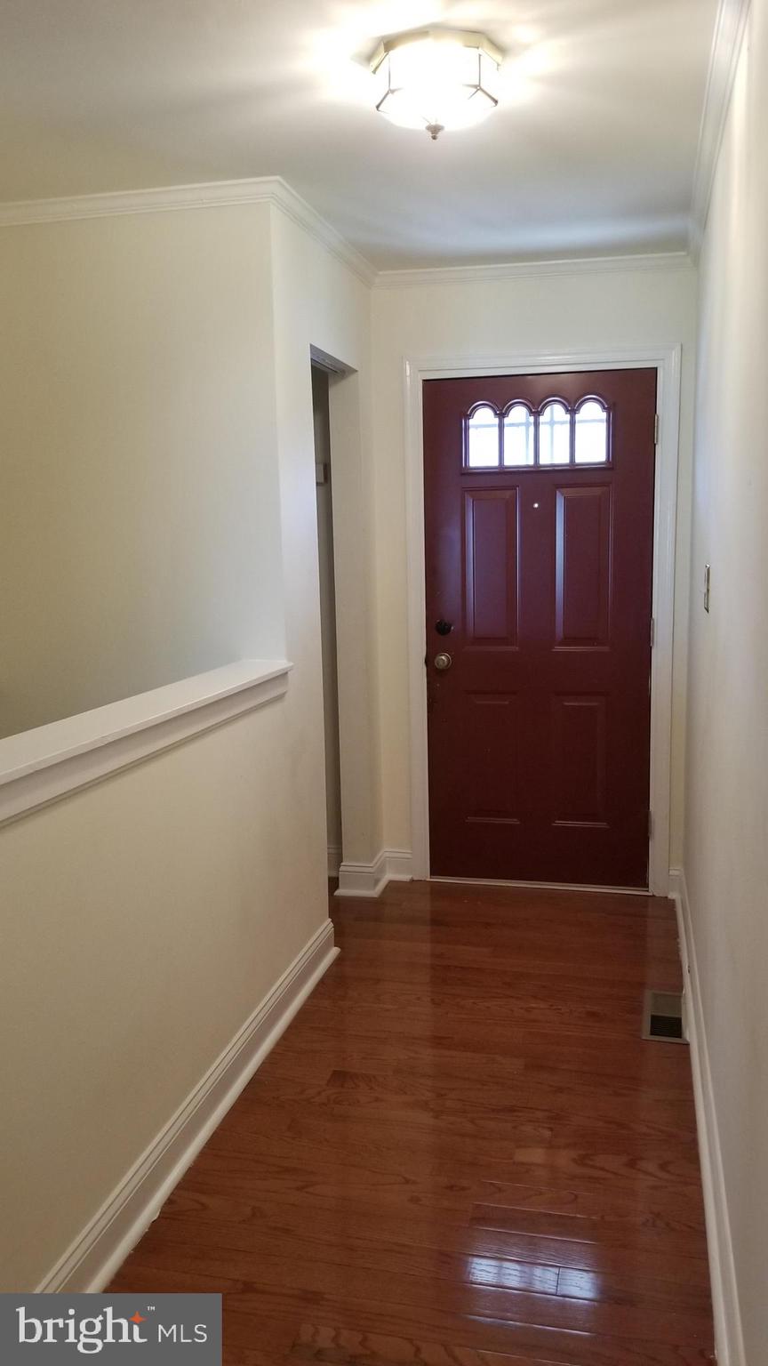 SQUIRES WOOD - Residential