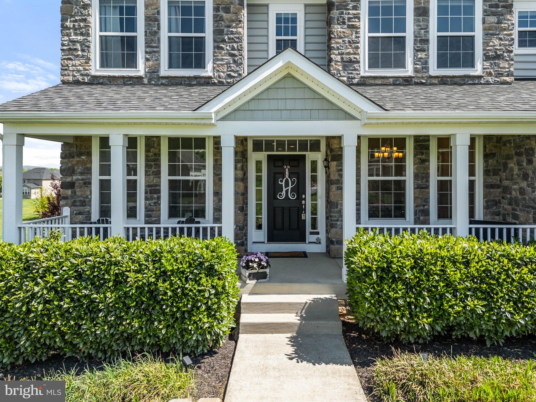 736 MCGUIRE CIRCLE