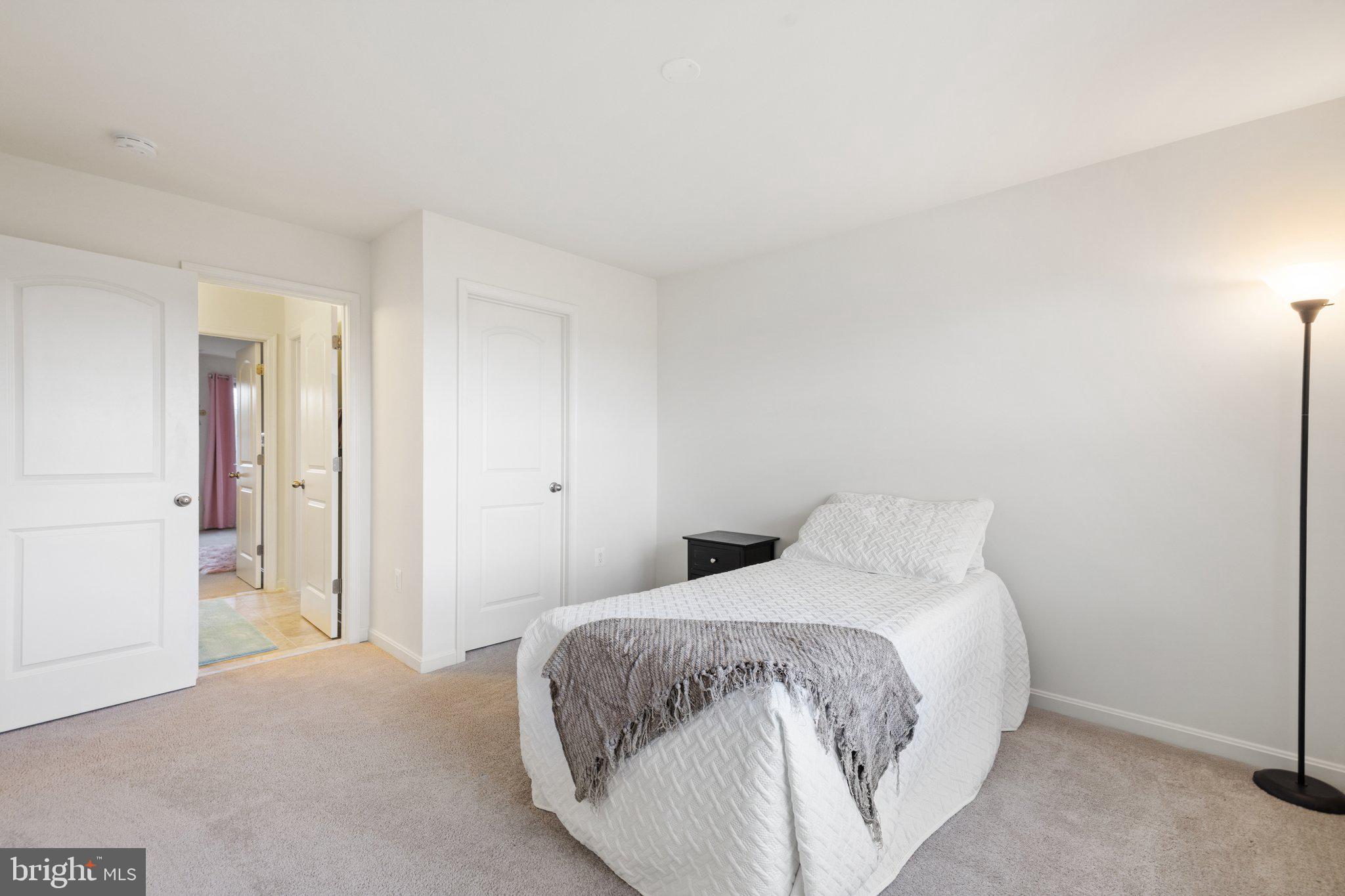 BERRYVILLE GLEN - Residential